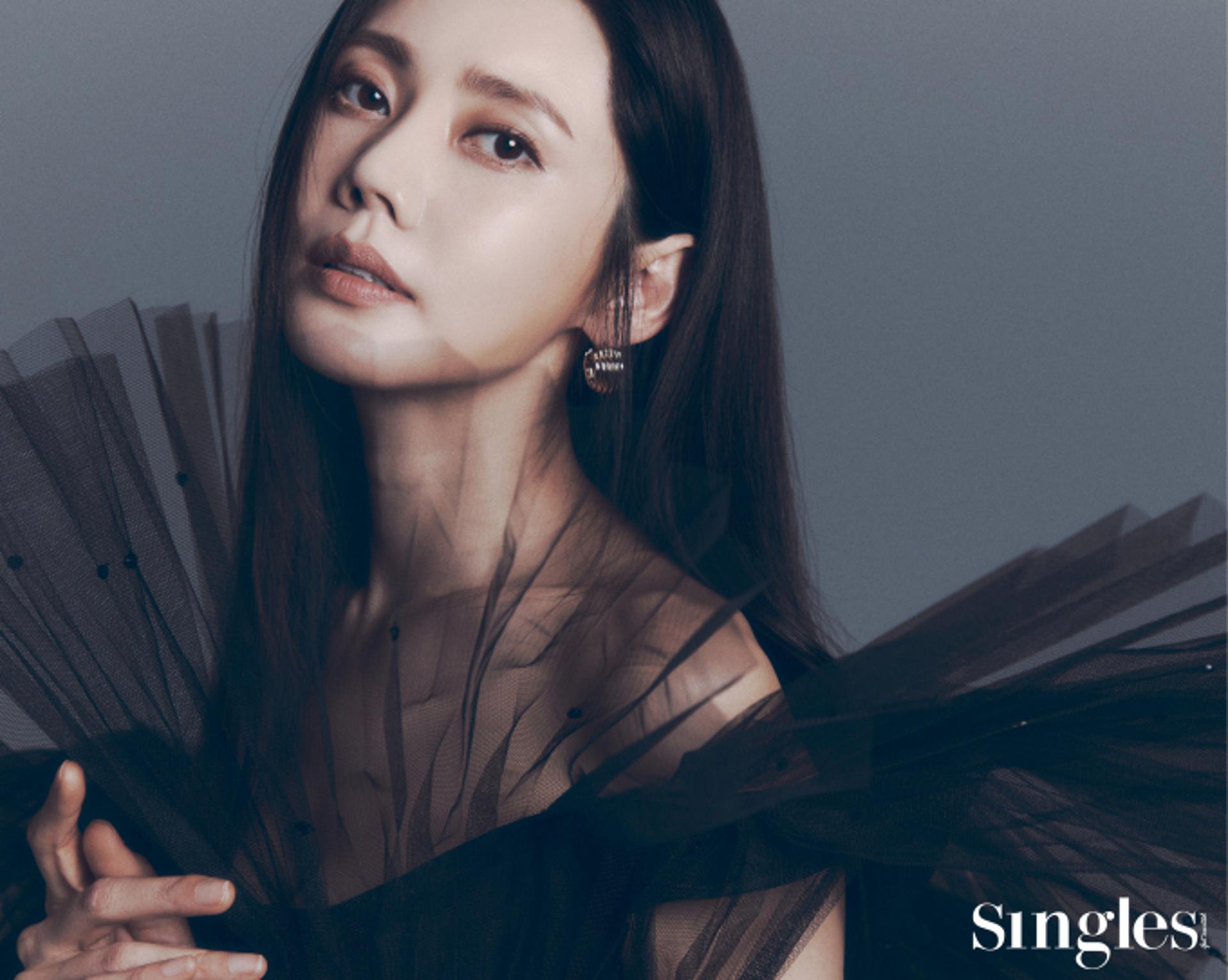 '데뷔 27주년' 추자현, 고혹적인 아름다움이 담긴 화보