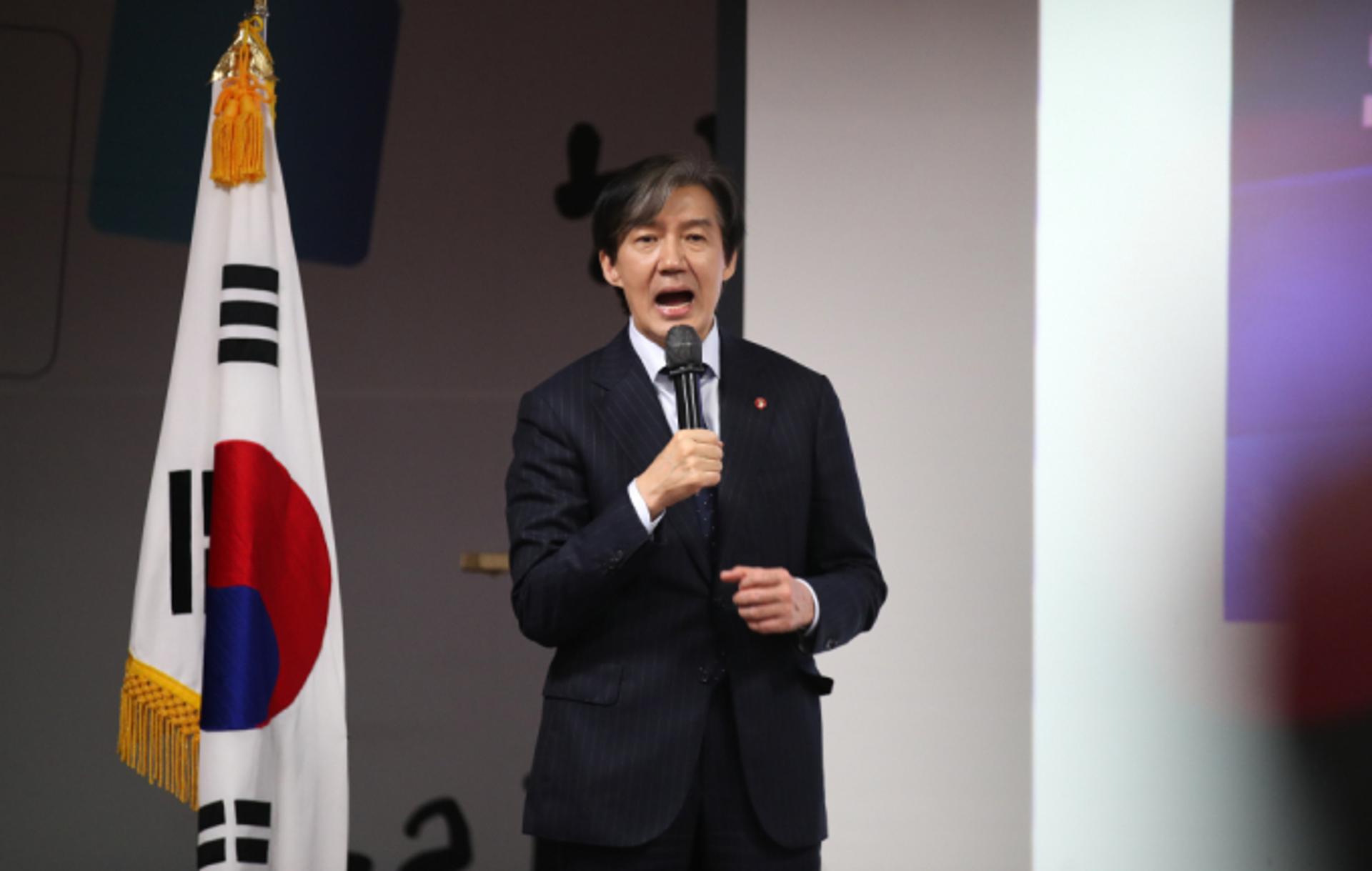 조국, 한동훈 겨냥 "독재 황태자, 헛심 쓰지 말고 수사받을 준비나 하길"