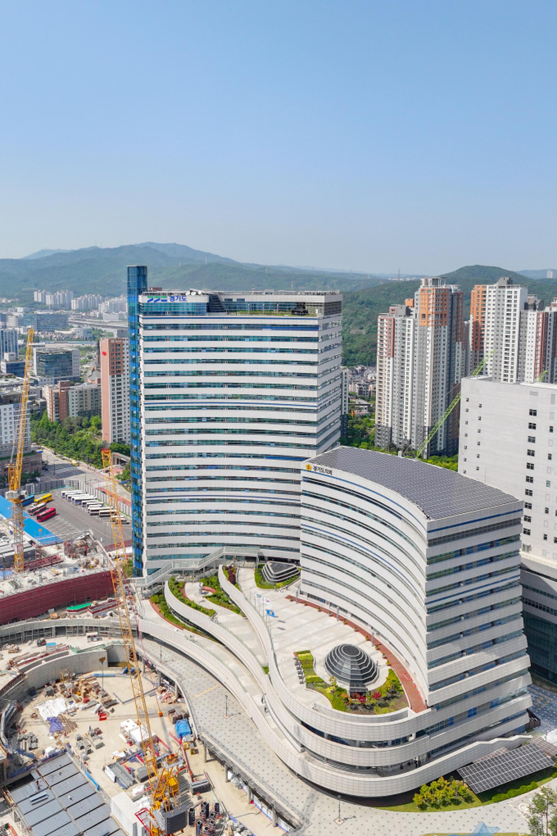 경기도, 50대 정규직 채용 기업에 연 최대 960만원 지원