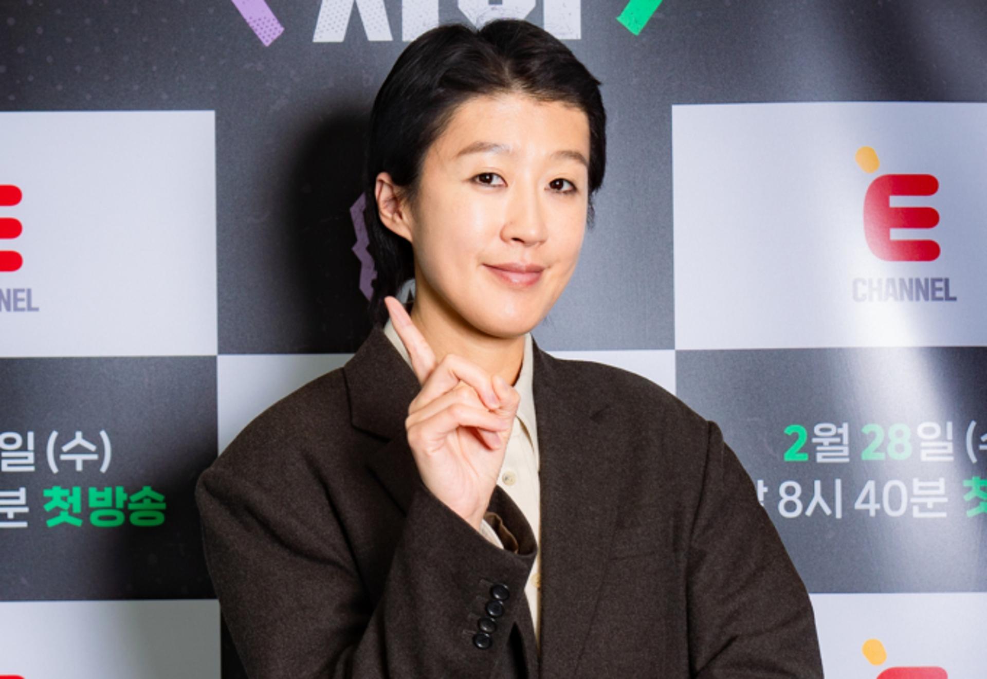 홍진경 "피해규모 1조 이상"… 사칭 사기 주의 당부