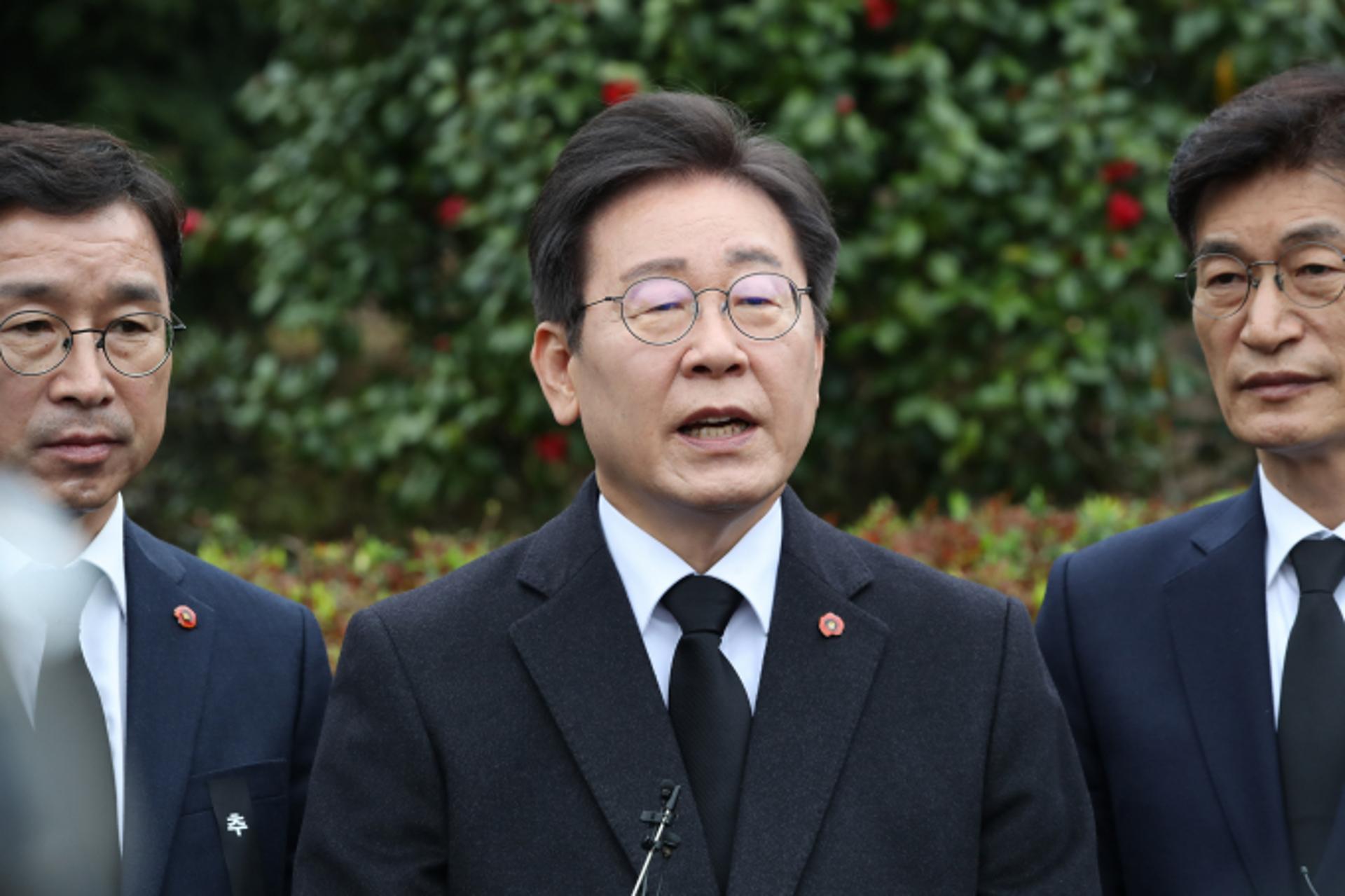 이재명 "국민의힘, 제주 4·3 학살 후예… 여전히 사건 폄훼"
