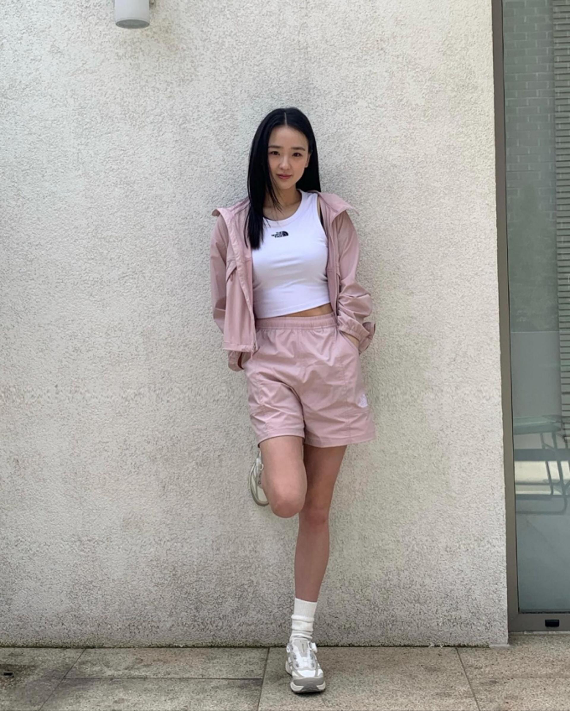 손연재, 출산 두 달만에 몸매 복구 완료! 크롭톱도 완벽 소화