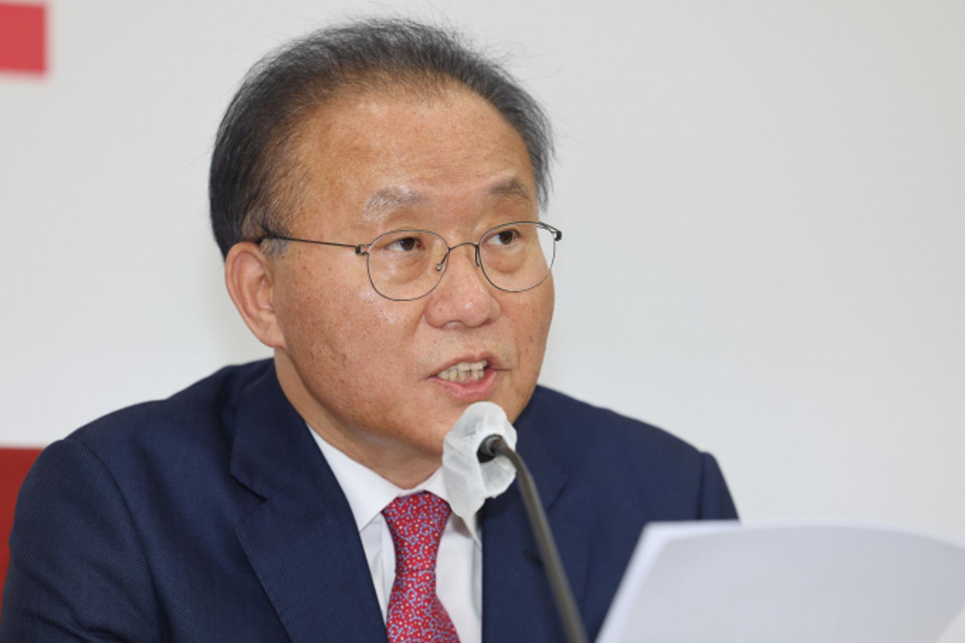 원내대표 임기 마치는 윤재옥 "문명 정치로 전환할 때"