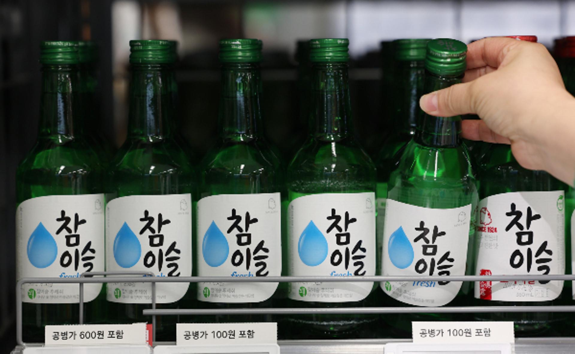 '경유 냄새' 참이슬 후레쉬… 식약처 "제조 과정 이상 없어"