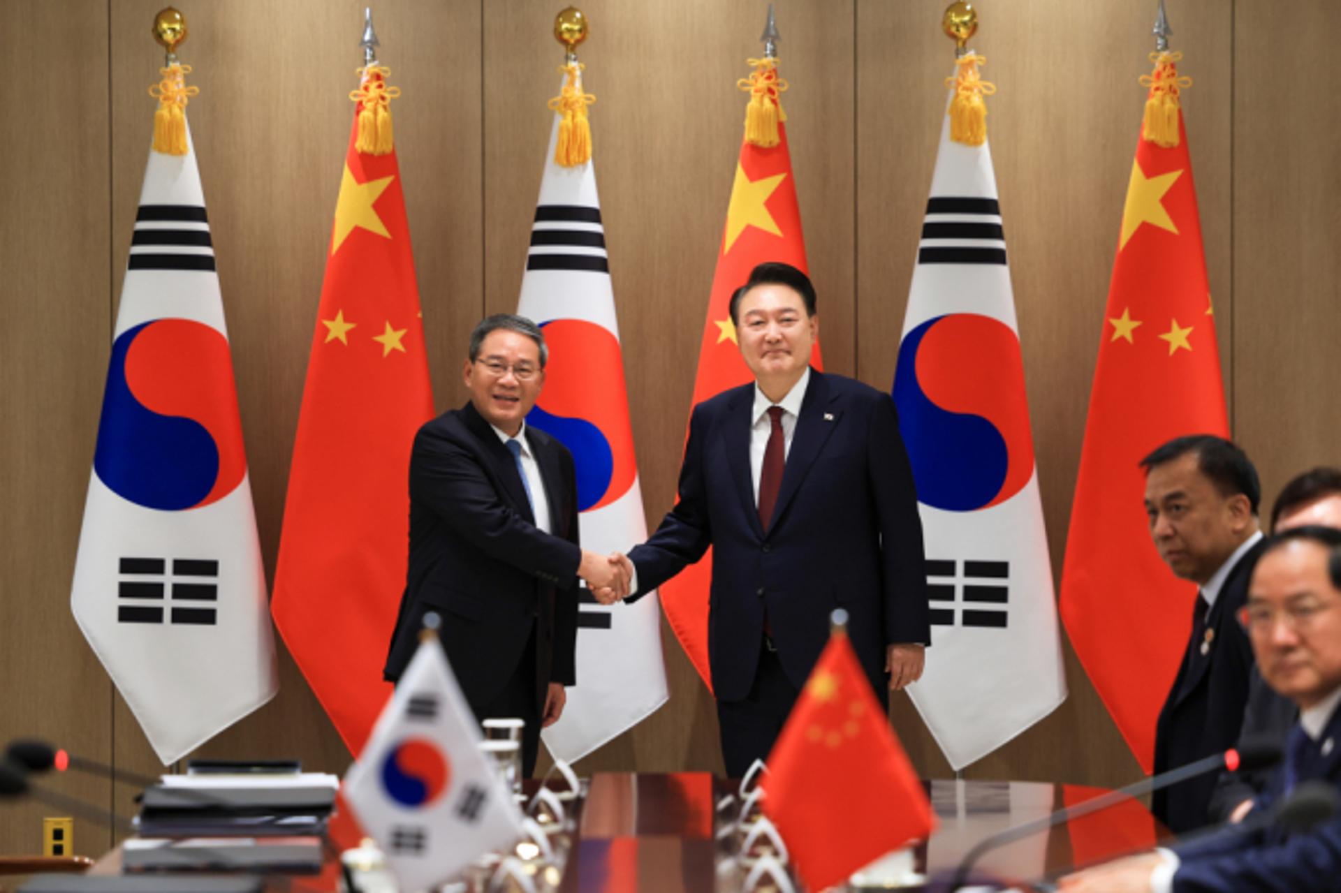 한중 FTA 2단계 협상 재개 합의… '문화·관광·법률' 개방 확대 논의