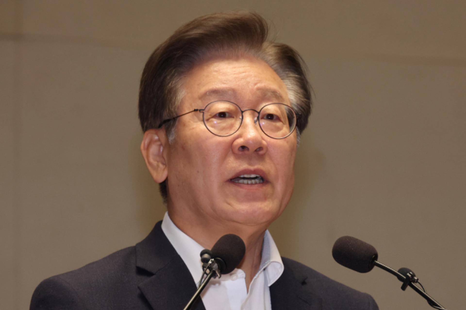 '대북전단 행정조치' 주문한 이재명…"긴급 남북회담 필요"