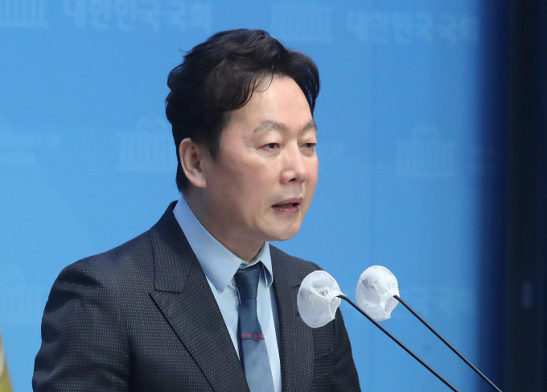 정봉주, 최고위원 출마 공식화… "이재명 외연 확장 역할 할 것"