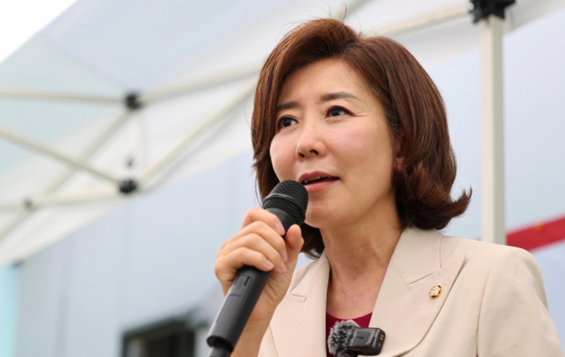 나경원 "한동훈, 약간의 인기… 정치적으로 검증되지 않아"