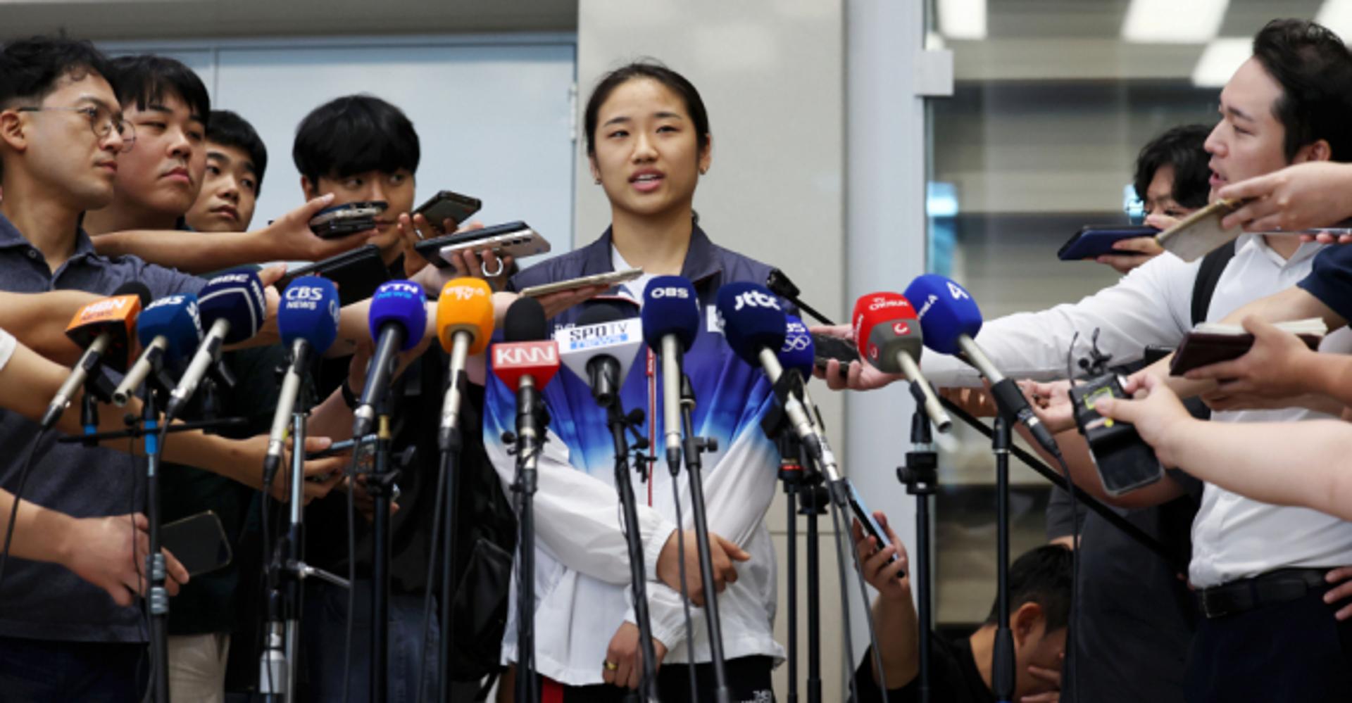 배드민턴협회 "안세영이 손흥민·김연아와 같나… 눈높이 달라"