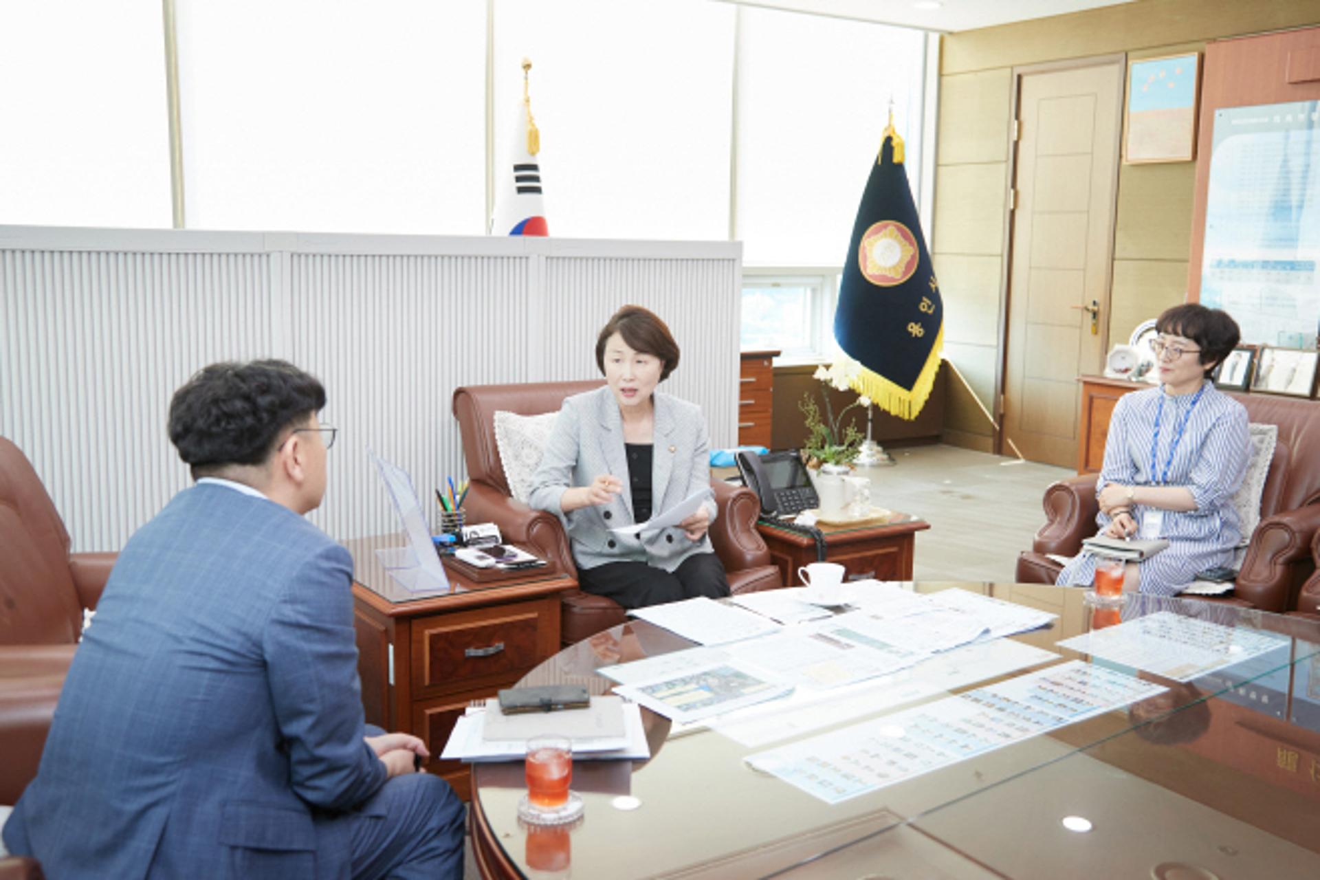 [용인시의회 소식] 유진선 의장, 현장 실무직원 처우개선 검토