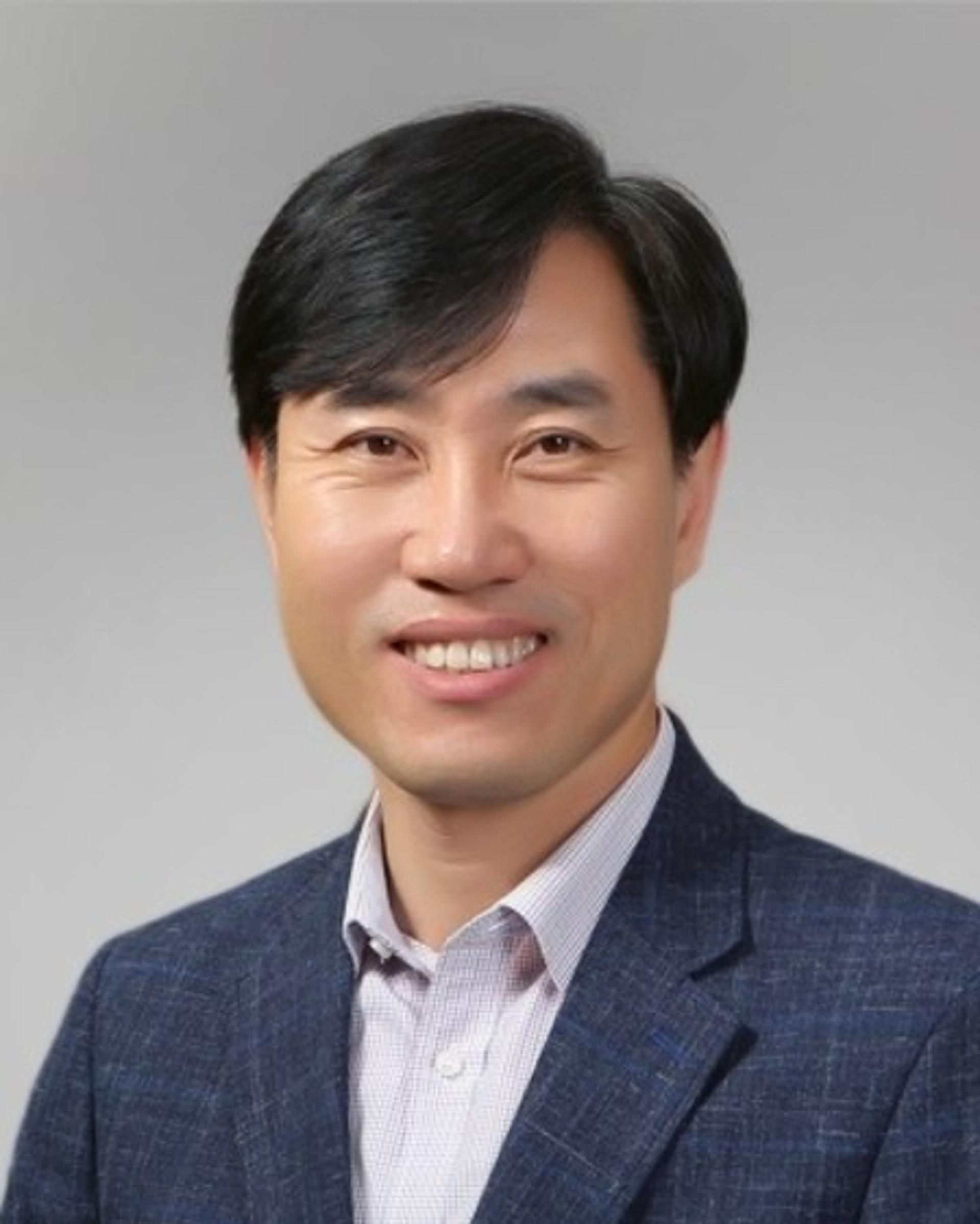 "이제부터 보험맨" 하태경, 보험연수원장 취임… "AI 금융 교육 강화"