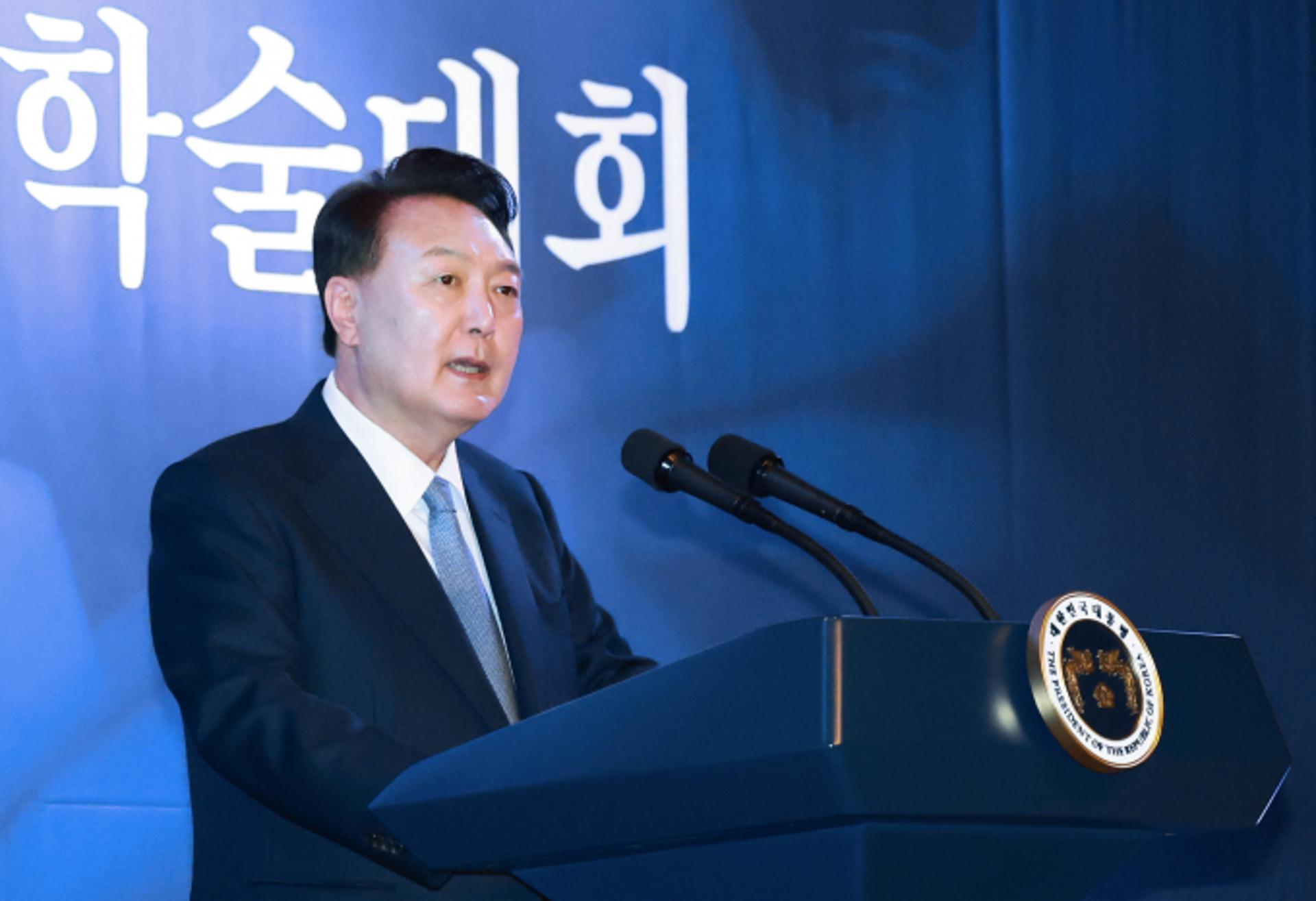 윤 대통령 "김용현 국방장관·안창호 인권위원장 임명안 재가"