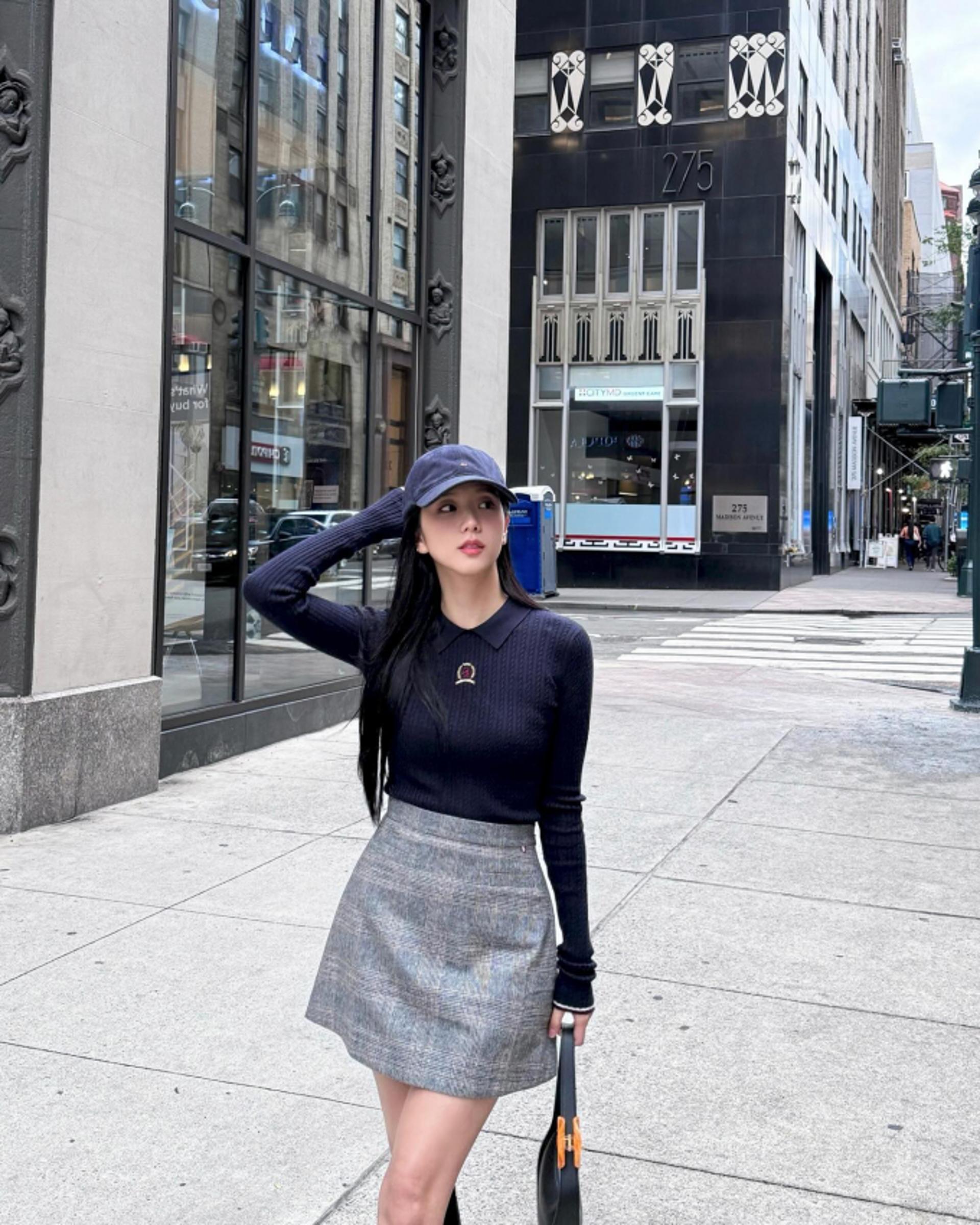블랙핑크 지수, 클래식 캐주얼룩으로 뉴욕 거리 활보