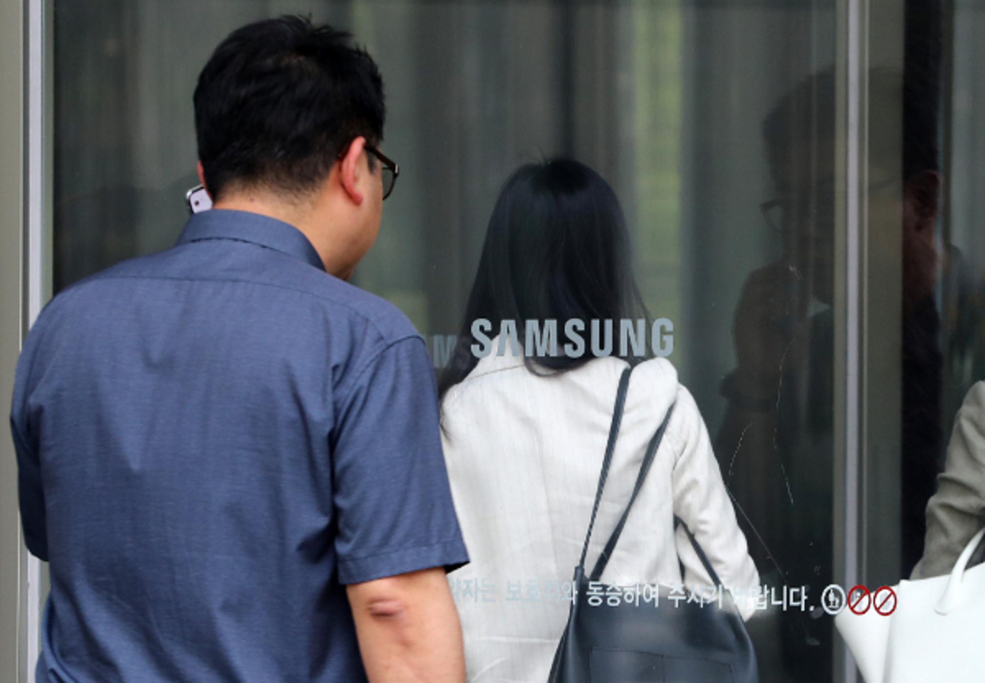 [특징주] 삼성전자, 엔비디아 상승에도 '울상'… 장중 연중 최저