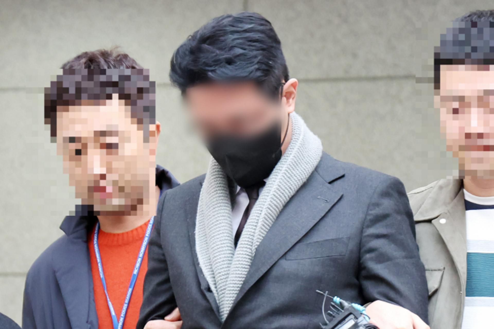 '고 이선균 협박' 유흥업소 실장에 마약 건넨 의사, 징역 4년 구형