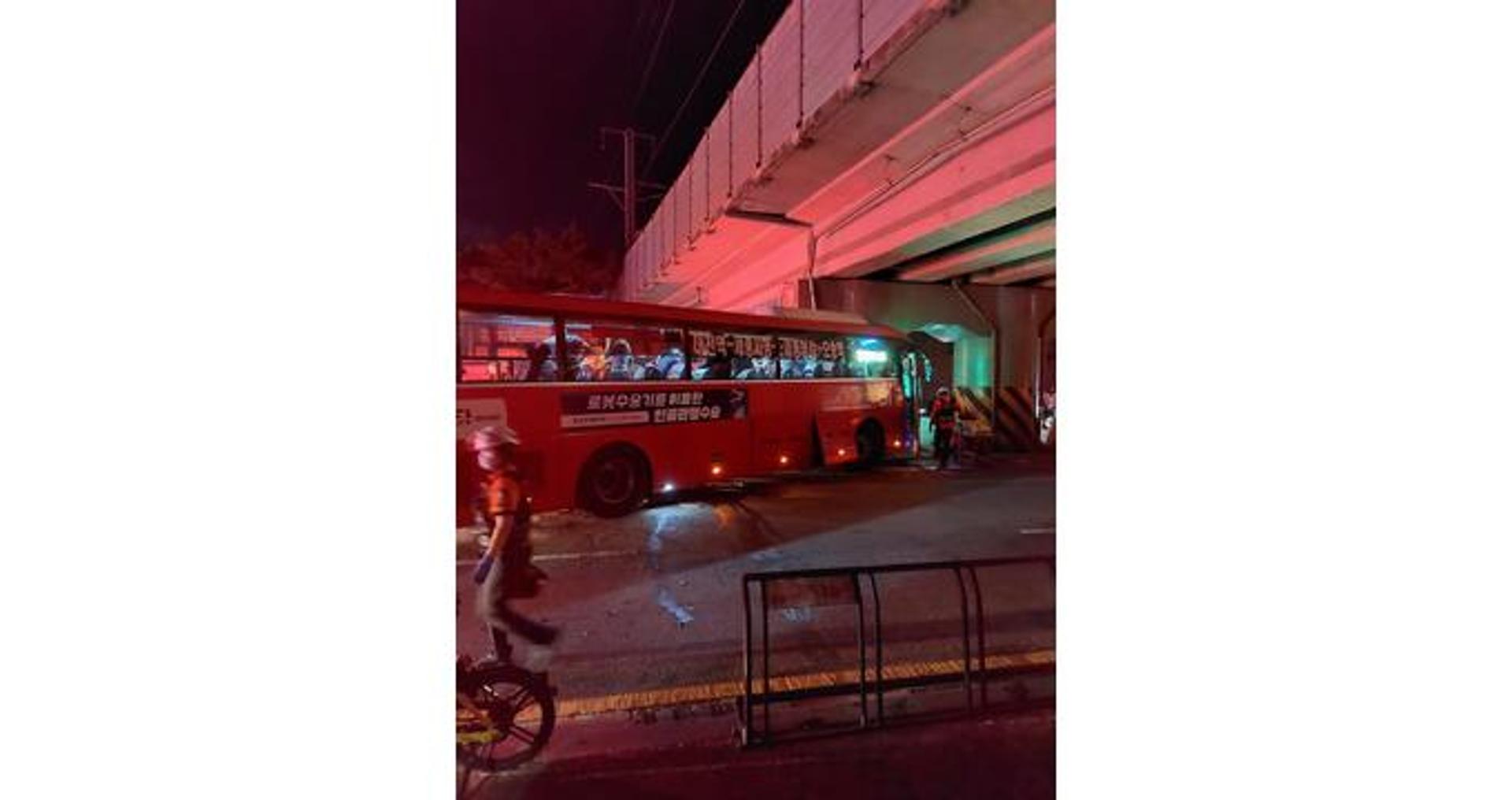 대전서 버스·SUV 충돌, 2명 중상·21명 경상