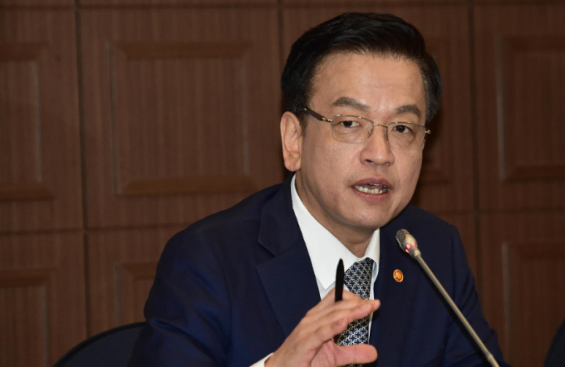 최상목 경제부총리 "증권거래세 인하, 금투세는 폐지해야"