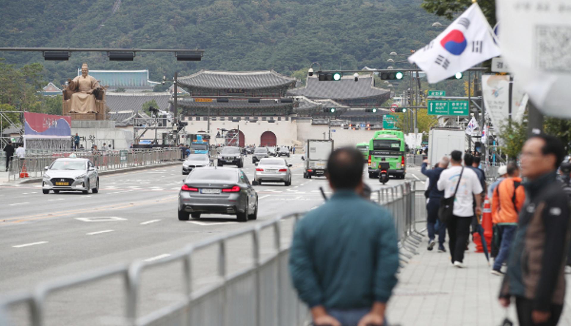 [교통 정보] 개천절 징검다리 연휴… 지방 방향 '혼잡'