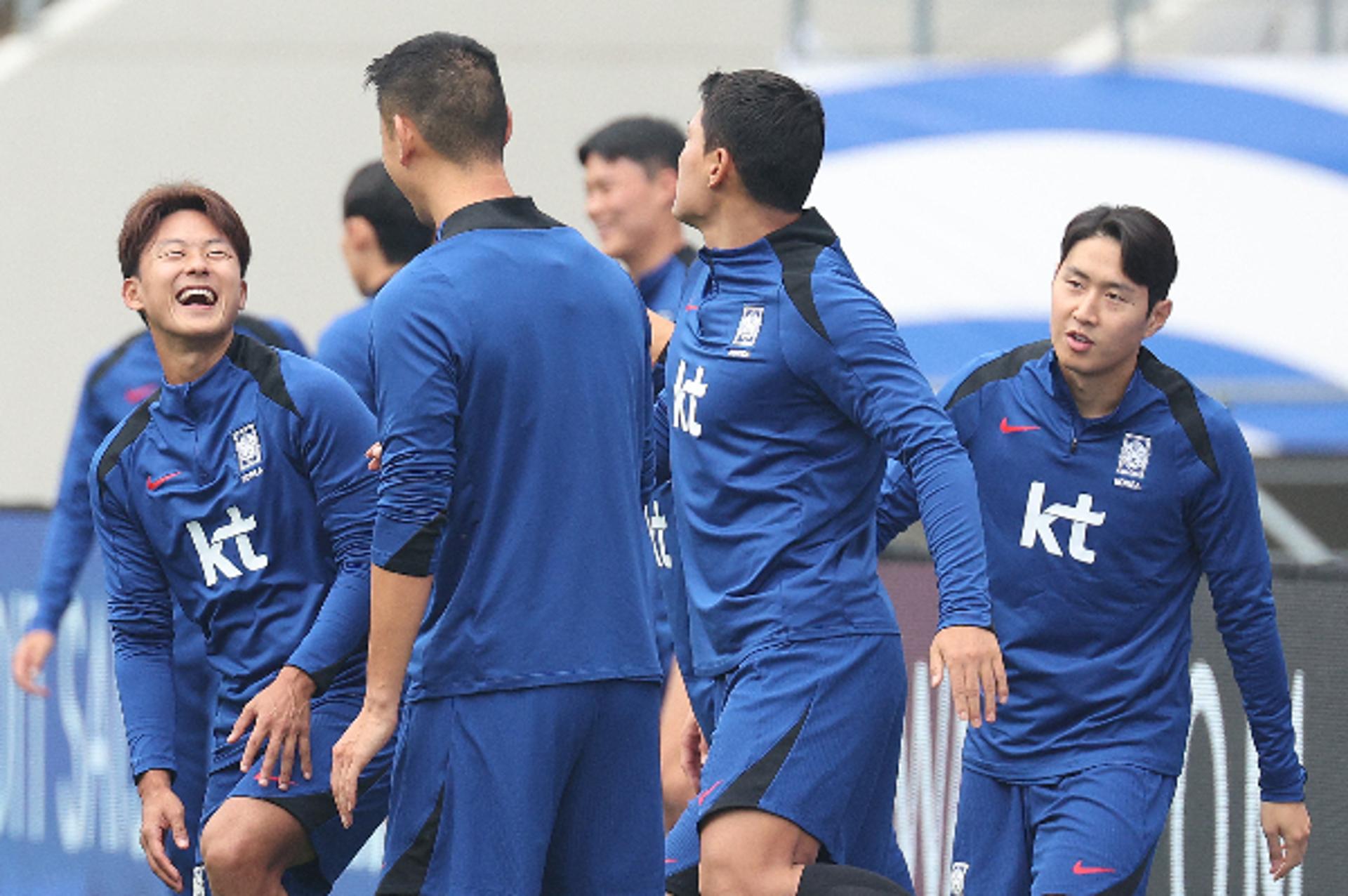 '손·황 듀오' 이탈 태극전사 2년 만… 오늘 승리로 증명하라