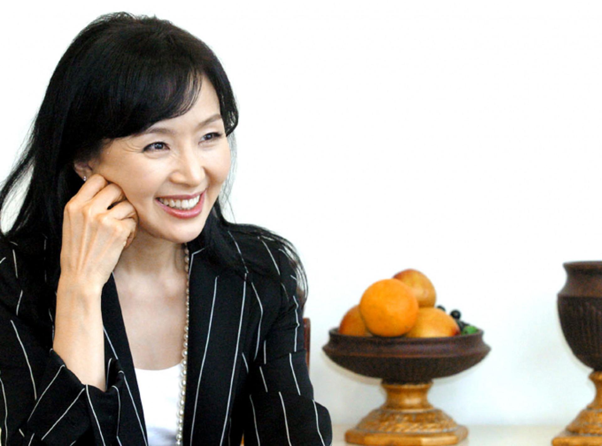 쇼호스트 유난희 복귀… '구설수 쇼호스트'에 목매는 홈쇼핑업계 속사정