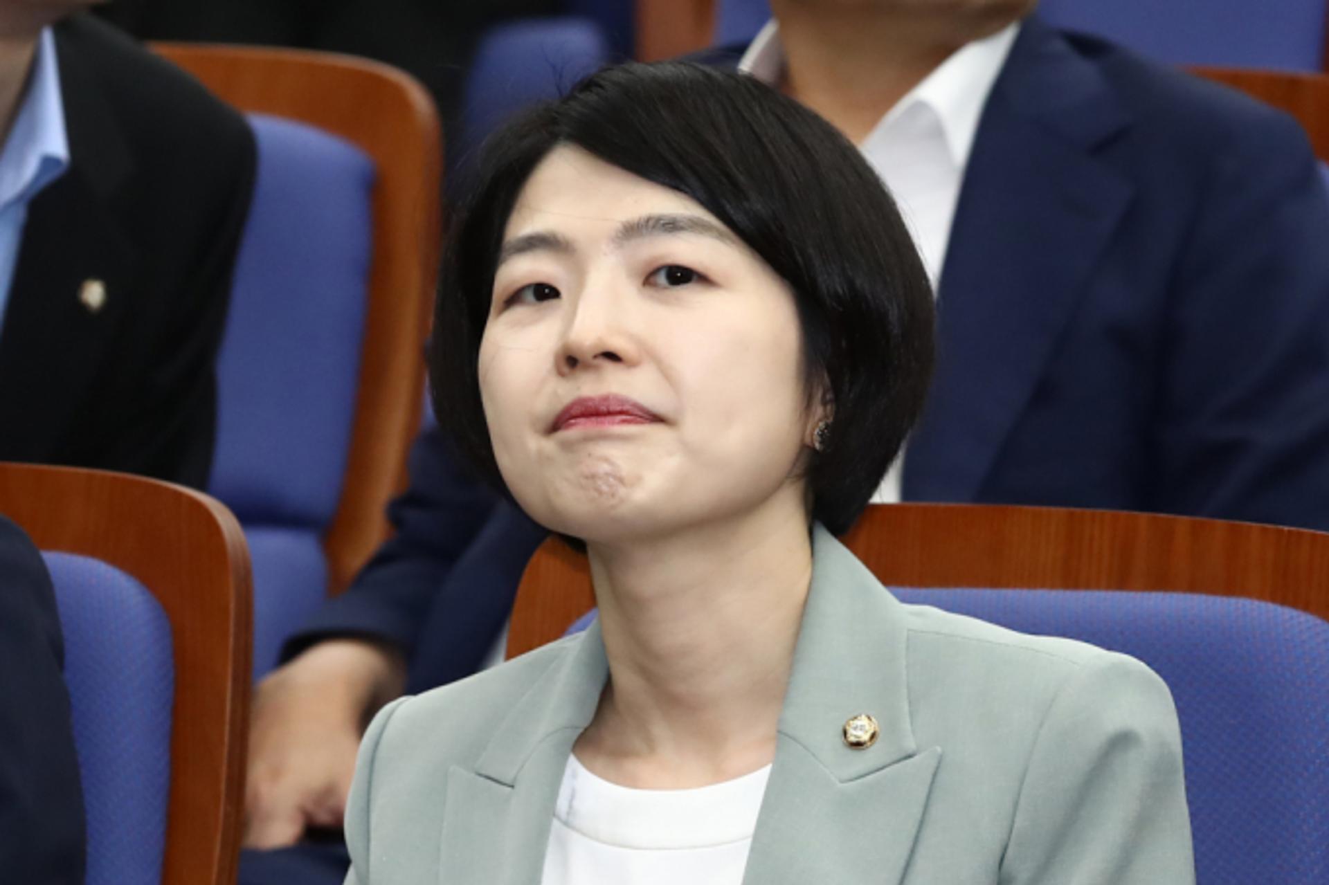 한지아도 대통령 탄핵 찬성… 가결까지 딱 1표 남았다
