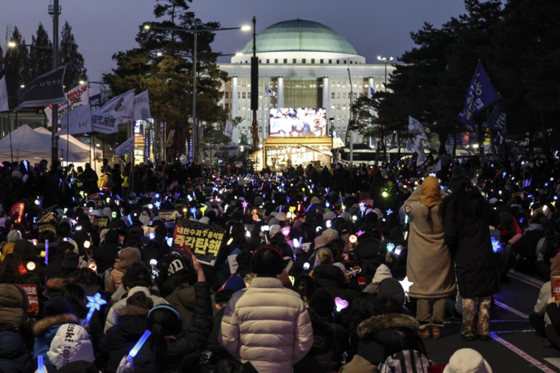 [비즈S+] 게임주 주가 '들썩'… 탄핵 가결 신호탄(?)