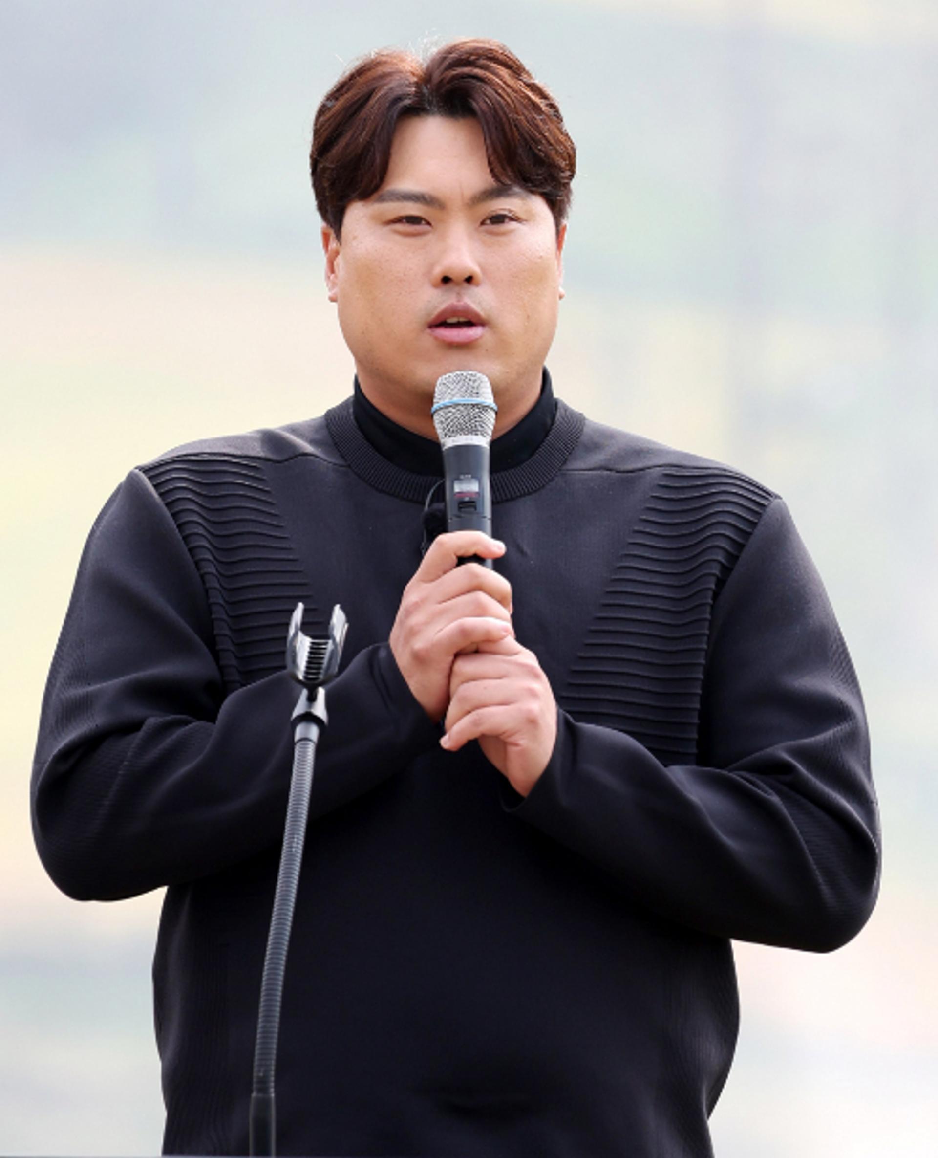 '살림남2' 류현진, '하츄핑'으로 변신… 아내 배지현·촬영진 모두 놀라