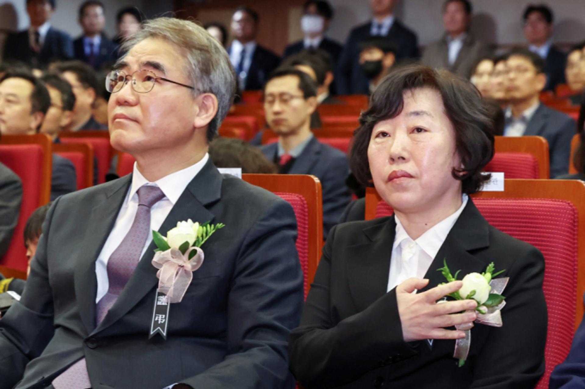 8인 체제 가동… 헌재, '대통령 탄핵' 2차 변론준비기일