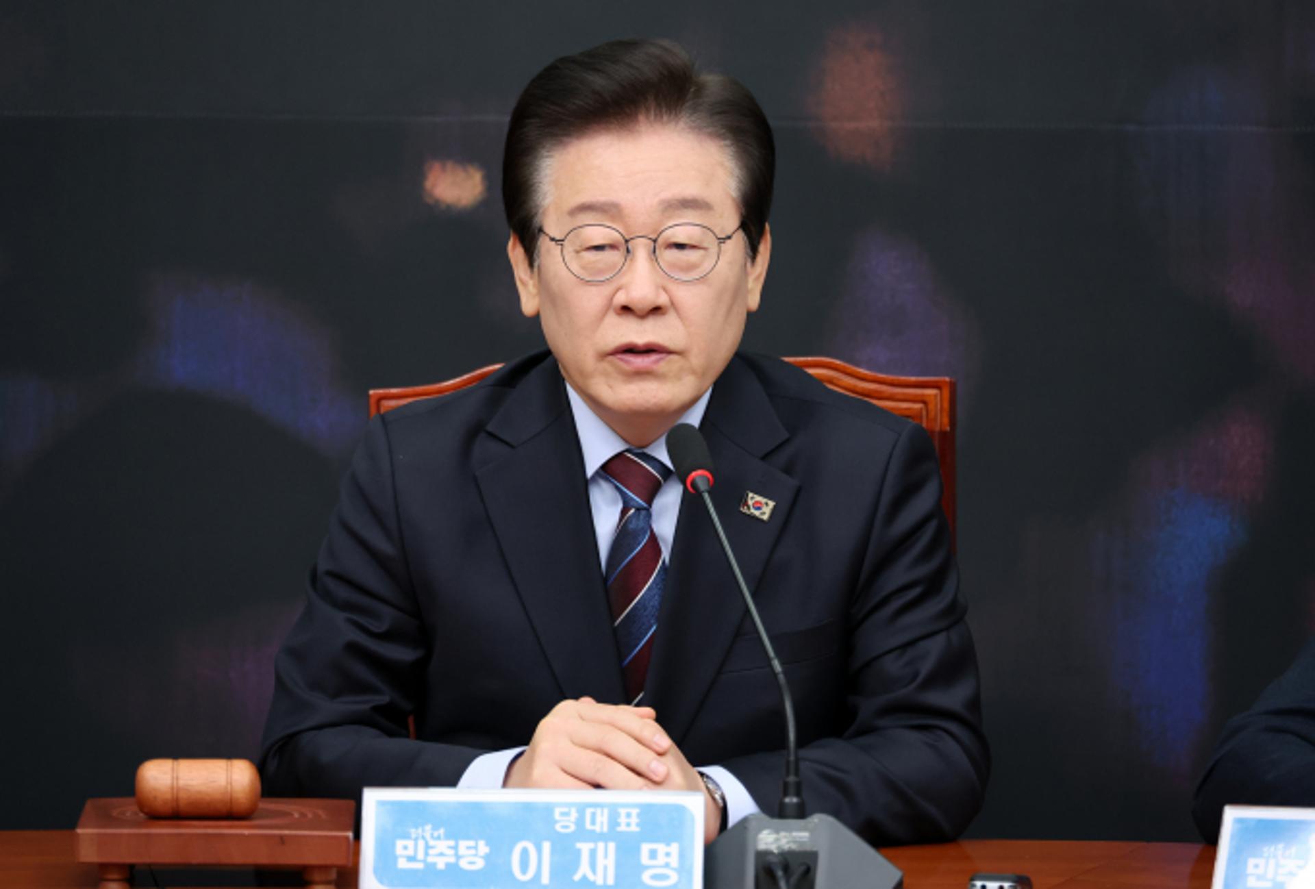 '윤 대통령 2차 체포영장 집행' 이재명 테마주 약세… 동신건설 3%↓
