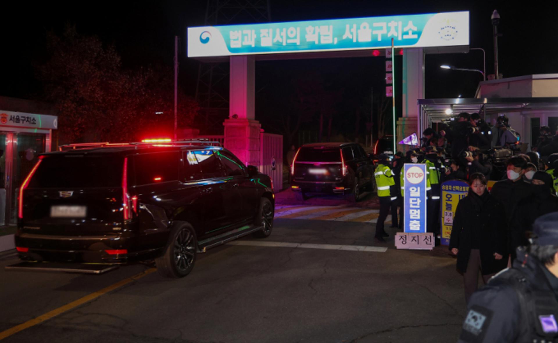 공수처, 오전 10시 윤 대통령 재소환 통보… '체포시한' 밤 9시5분까지