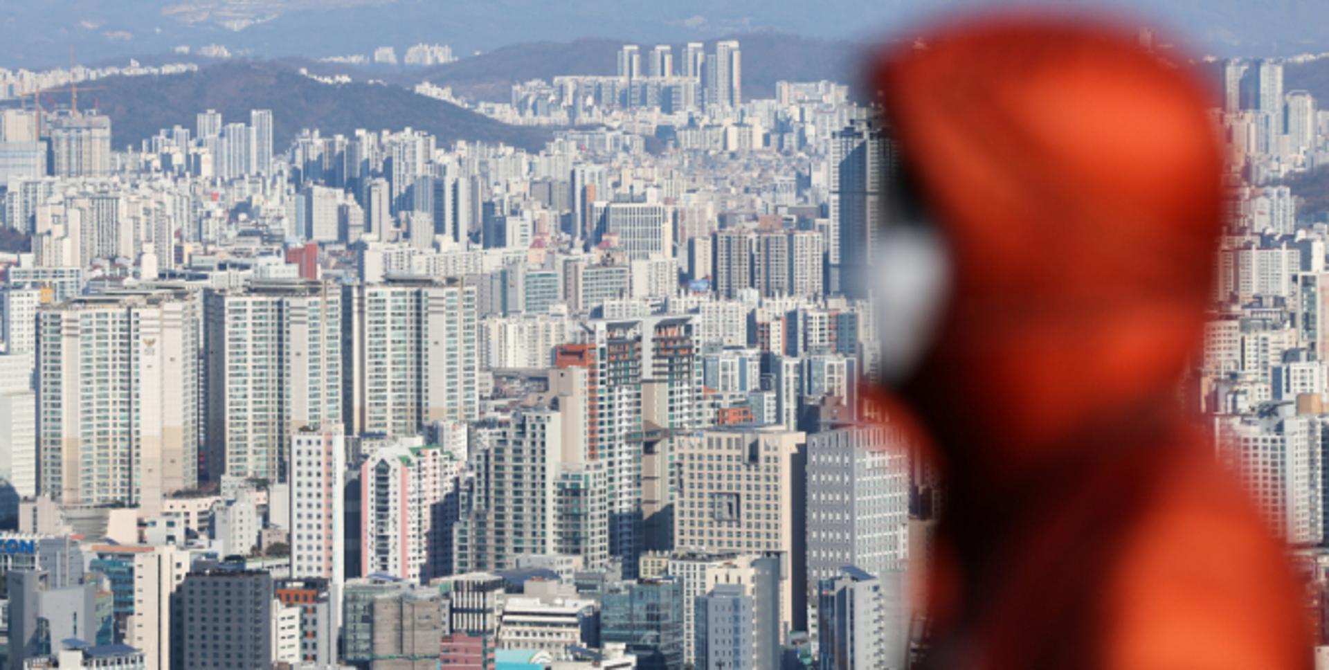 서울 아파트 사라진 거래… 9000건→3000건→1000건 뚝