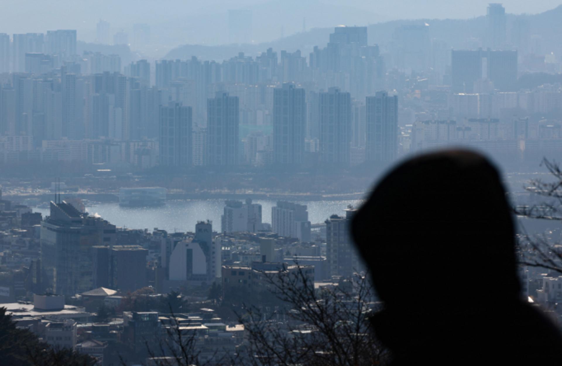 서울 아파트 월세 11개월째 상승… "전세 기피 원인"
