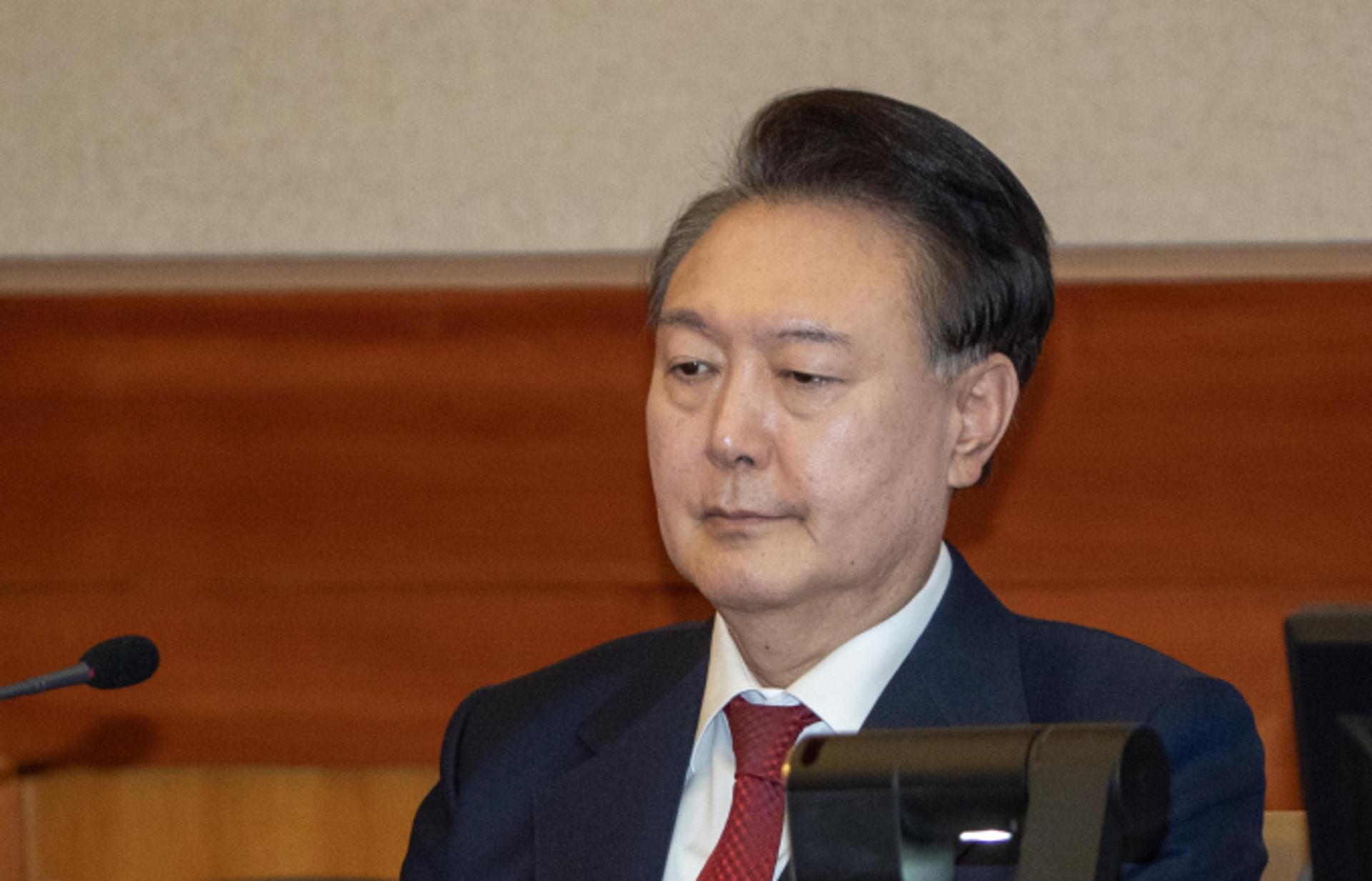 윤 대통령, 탄핵 심판 10차 변론기일 진행 중 퇴정