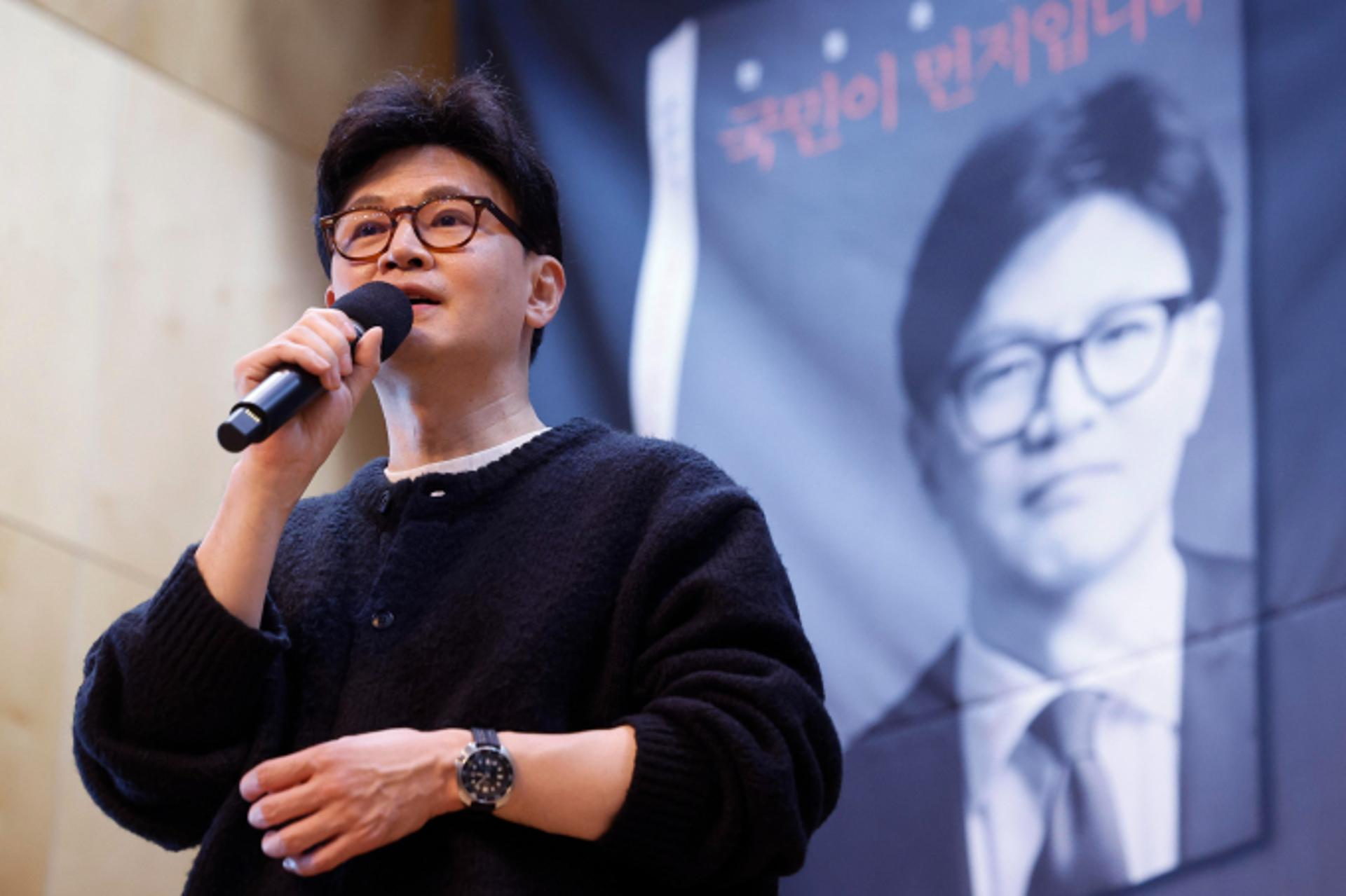 한동훈, '친윤계' 저격… "대통령 만난 거 자랑할 시간에 직언했어야"