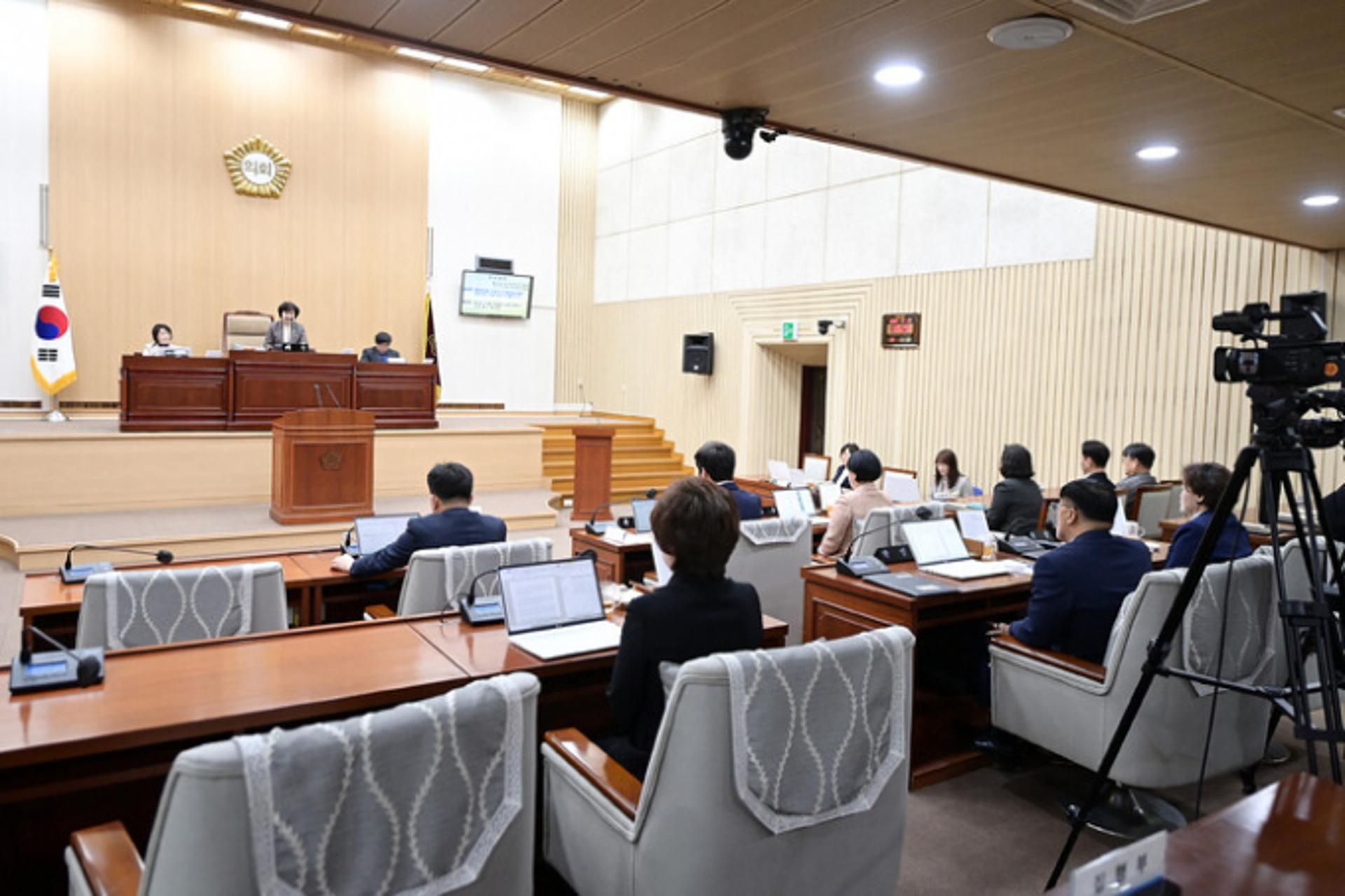 [연천군의회 소식] 제292회 임시회 개회…12건 안건 심의
