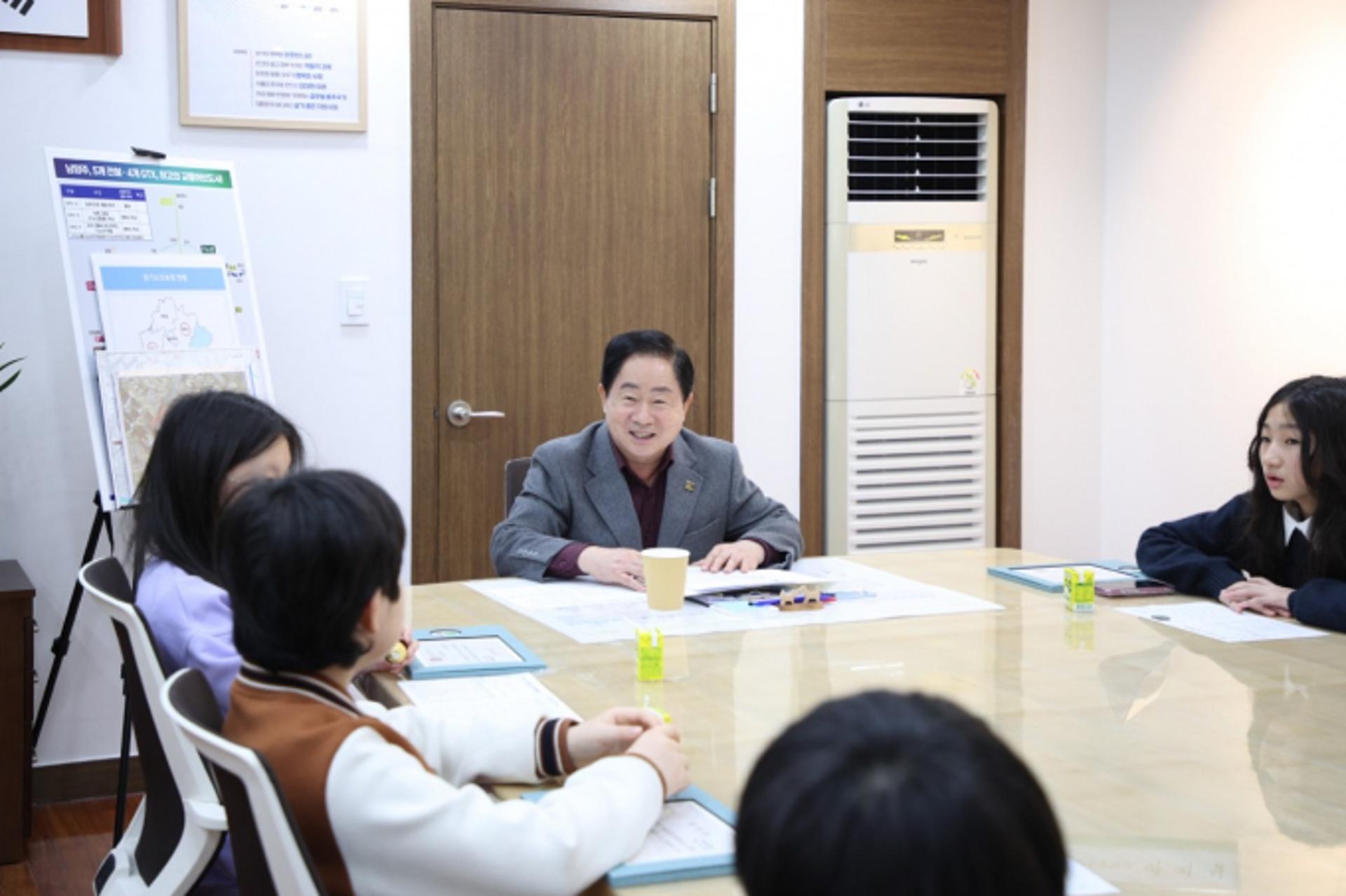 [남양주 소식] 초·중학교 학생 대상 '1일 명예시장' 진행
