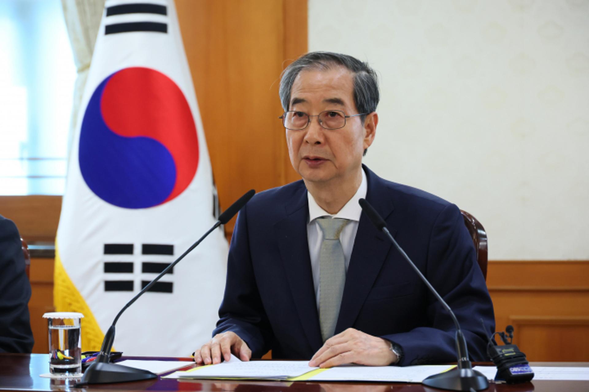 한 대행, 정진석·장호진·홍철호 등 대통령실 참모 사표 반려