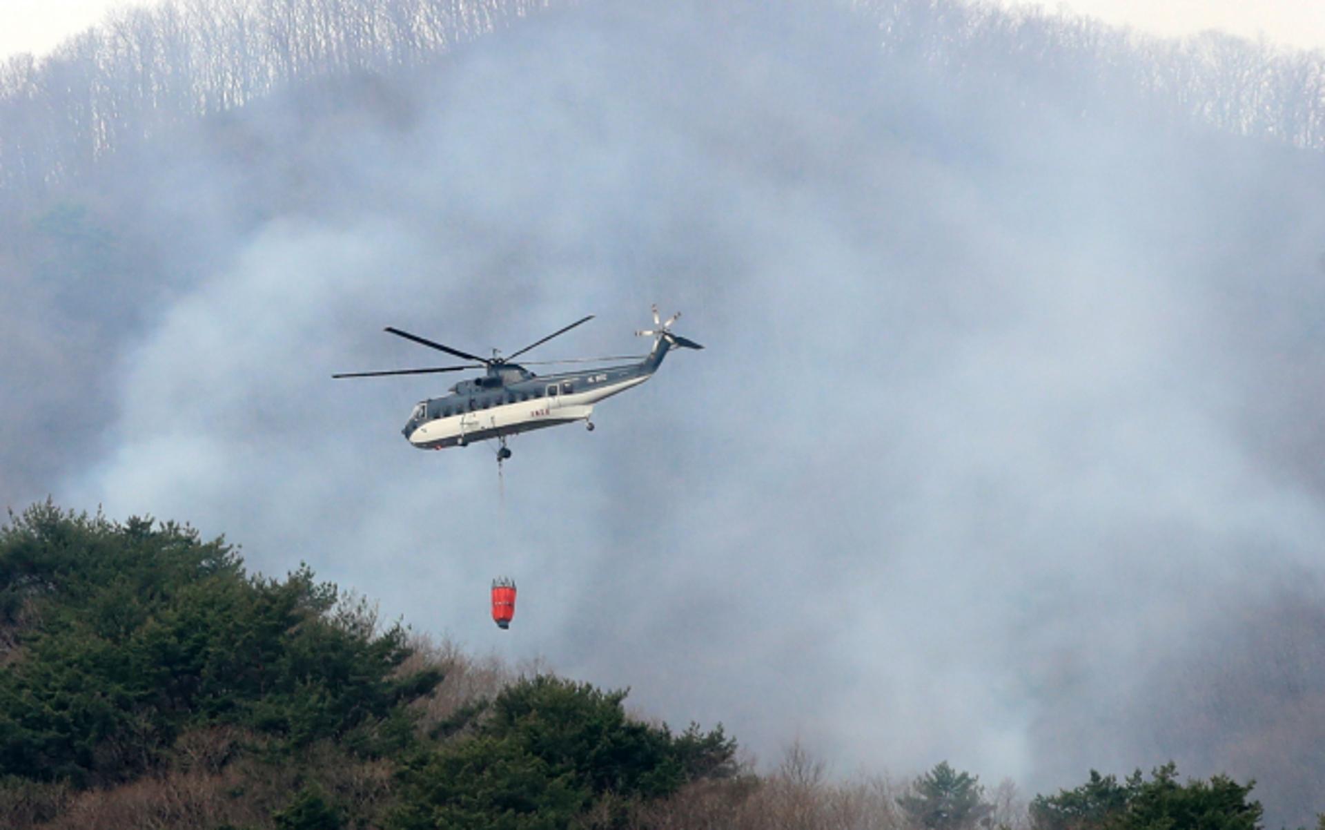 하동 산불 발생, 인근 주민 대피… 산림 당국 "진화 작업 중"