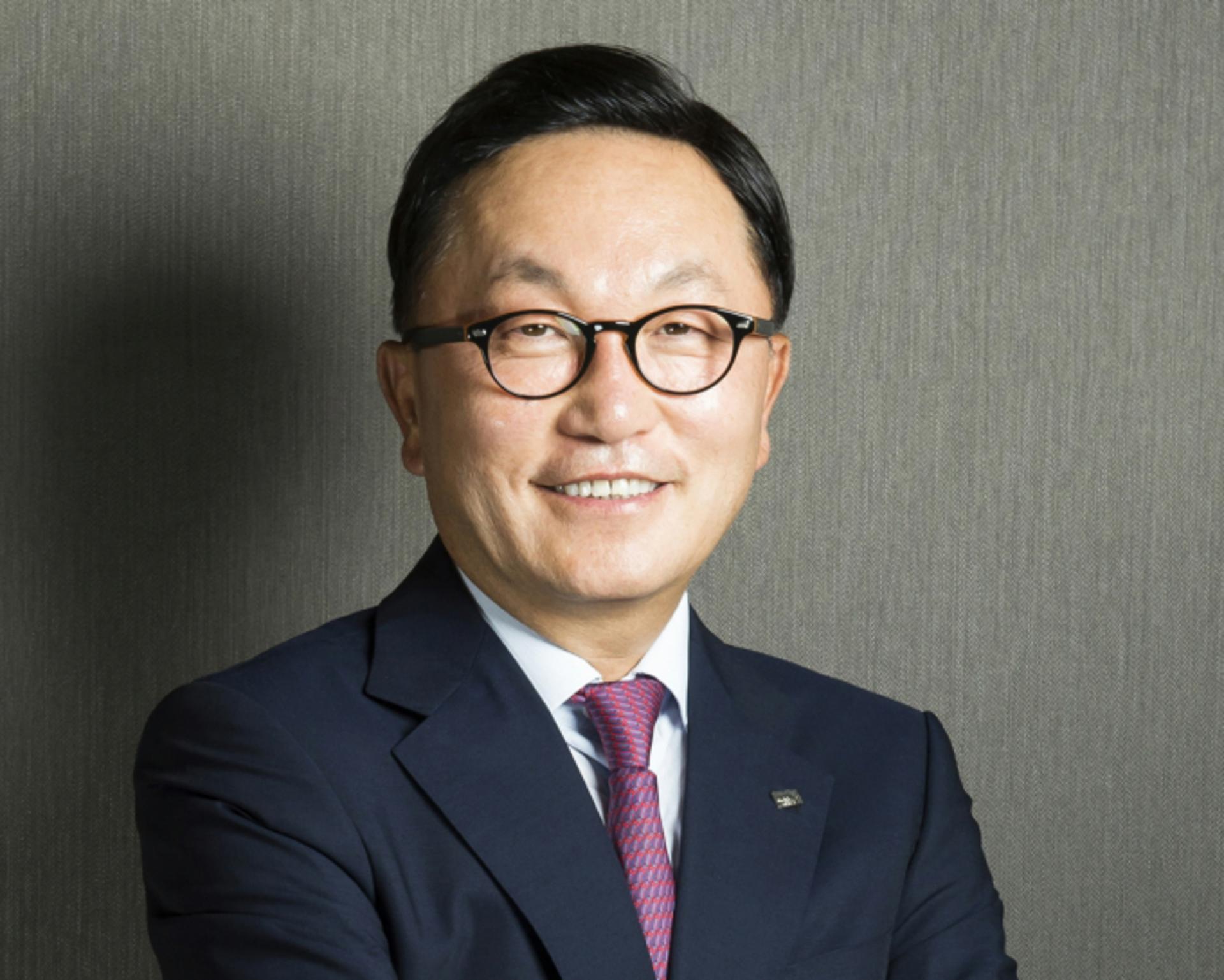 박현주 미래에셋 회장, 배당금 16억원 전액 기부… 15년 연속
