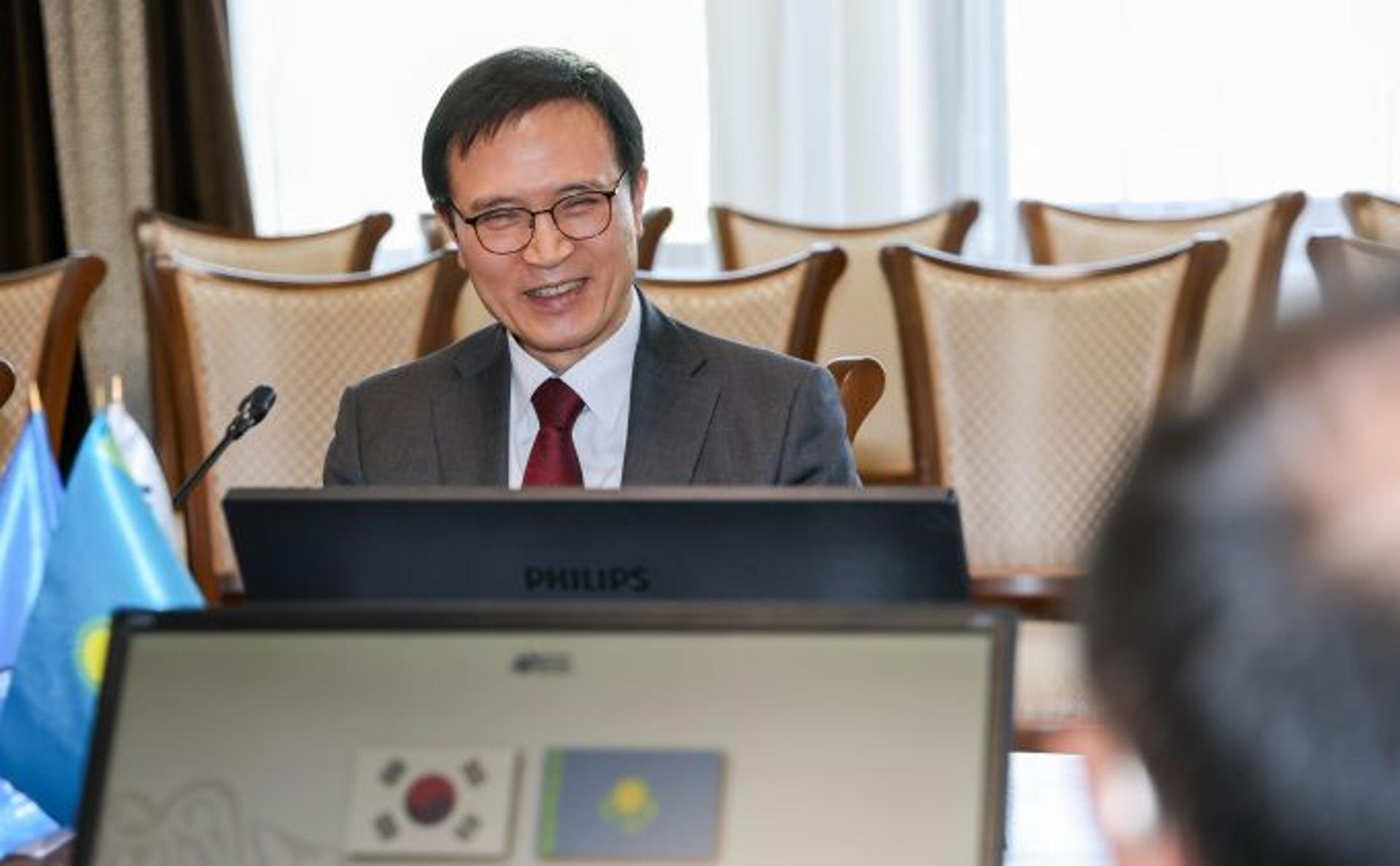 카자흐 방문 마친 임태희 "중앙아시아 교육교류 협력 확대"