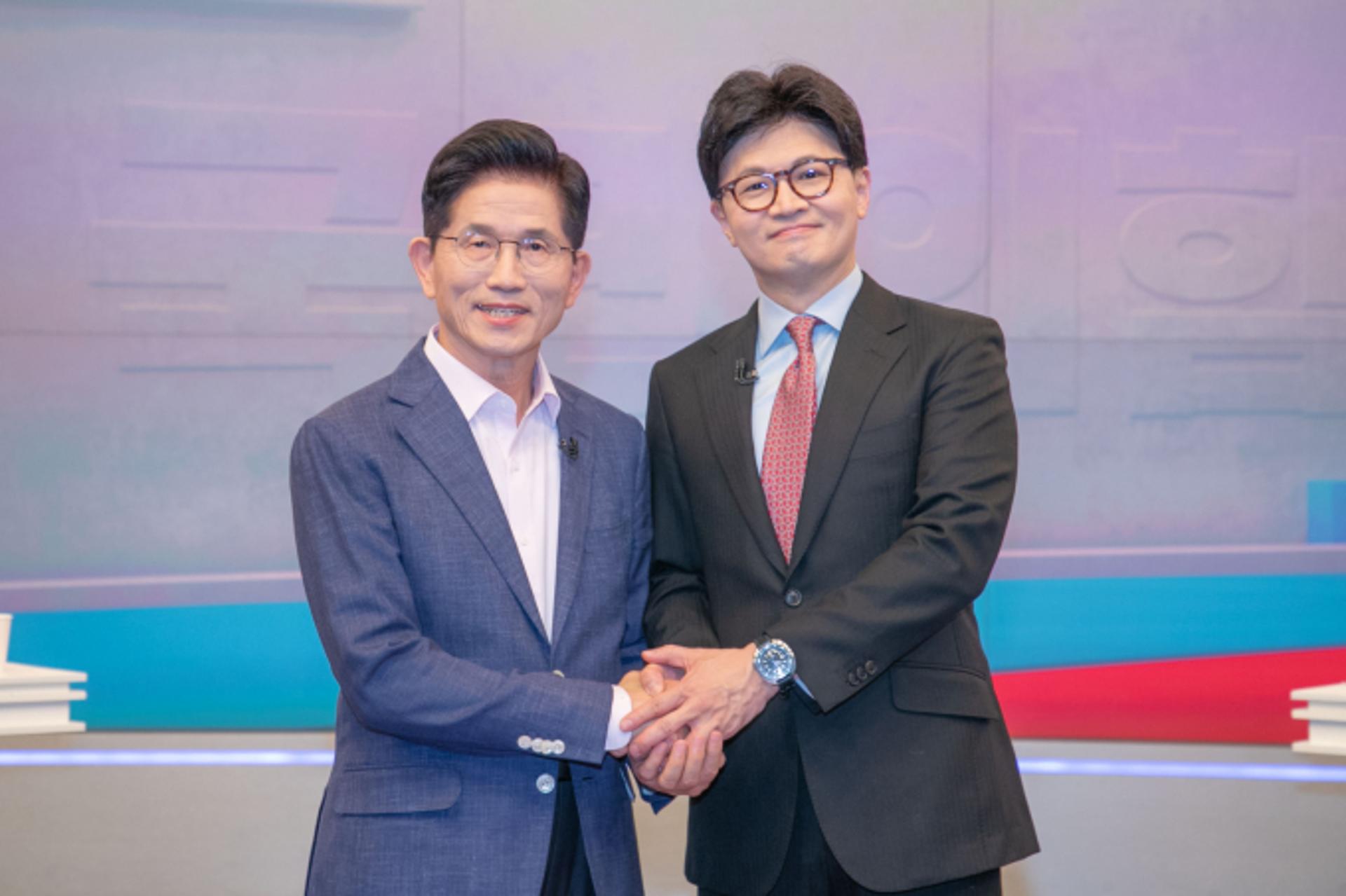 김문수, '한덕수에 후보 양보할 건가' 질문에 "명분 있어야"