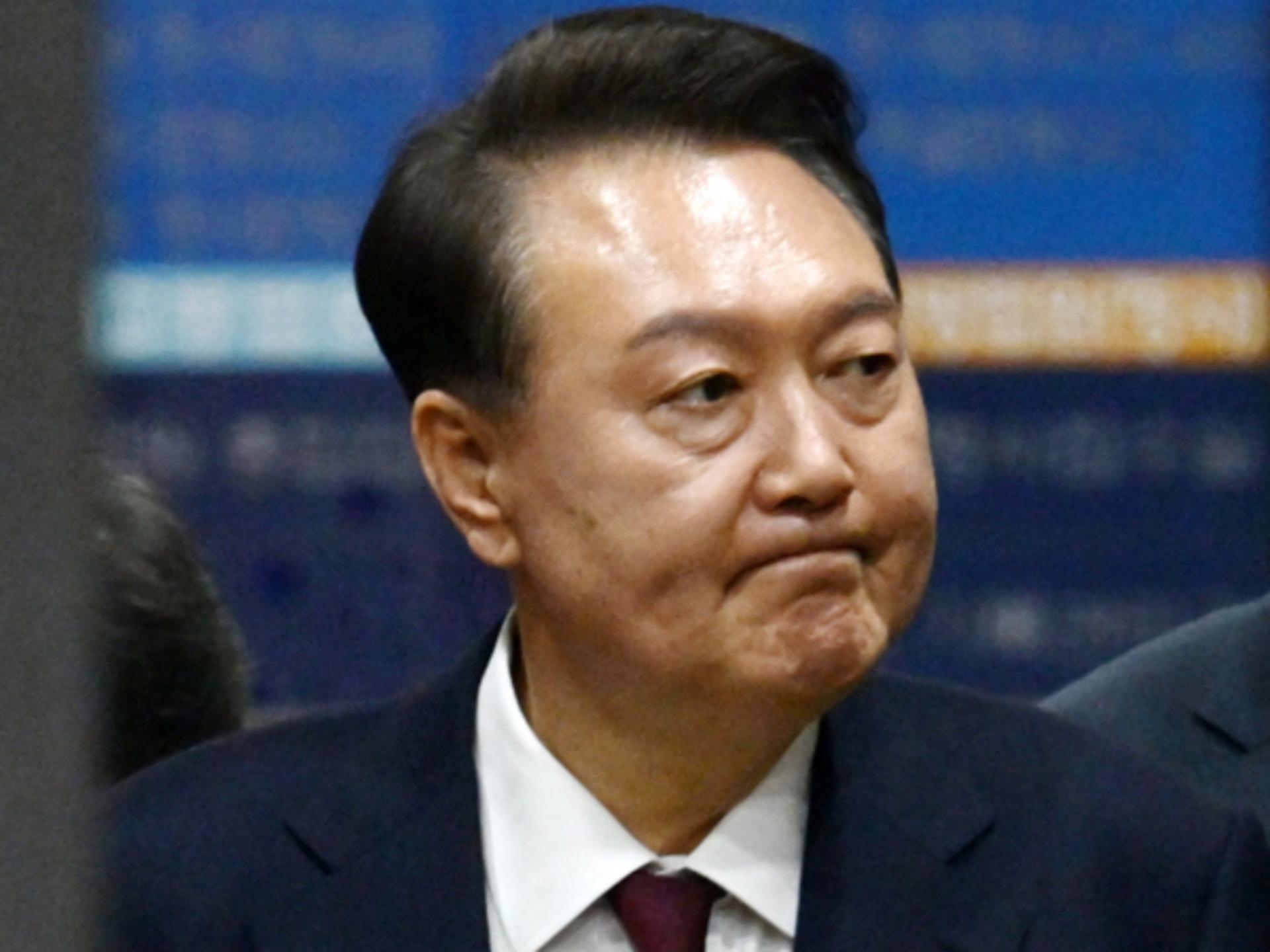 "계엄 사과할 생각 있냐" 물었지만… 윤석열, 침묵 지키며 귀가