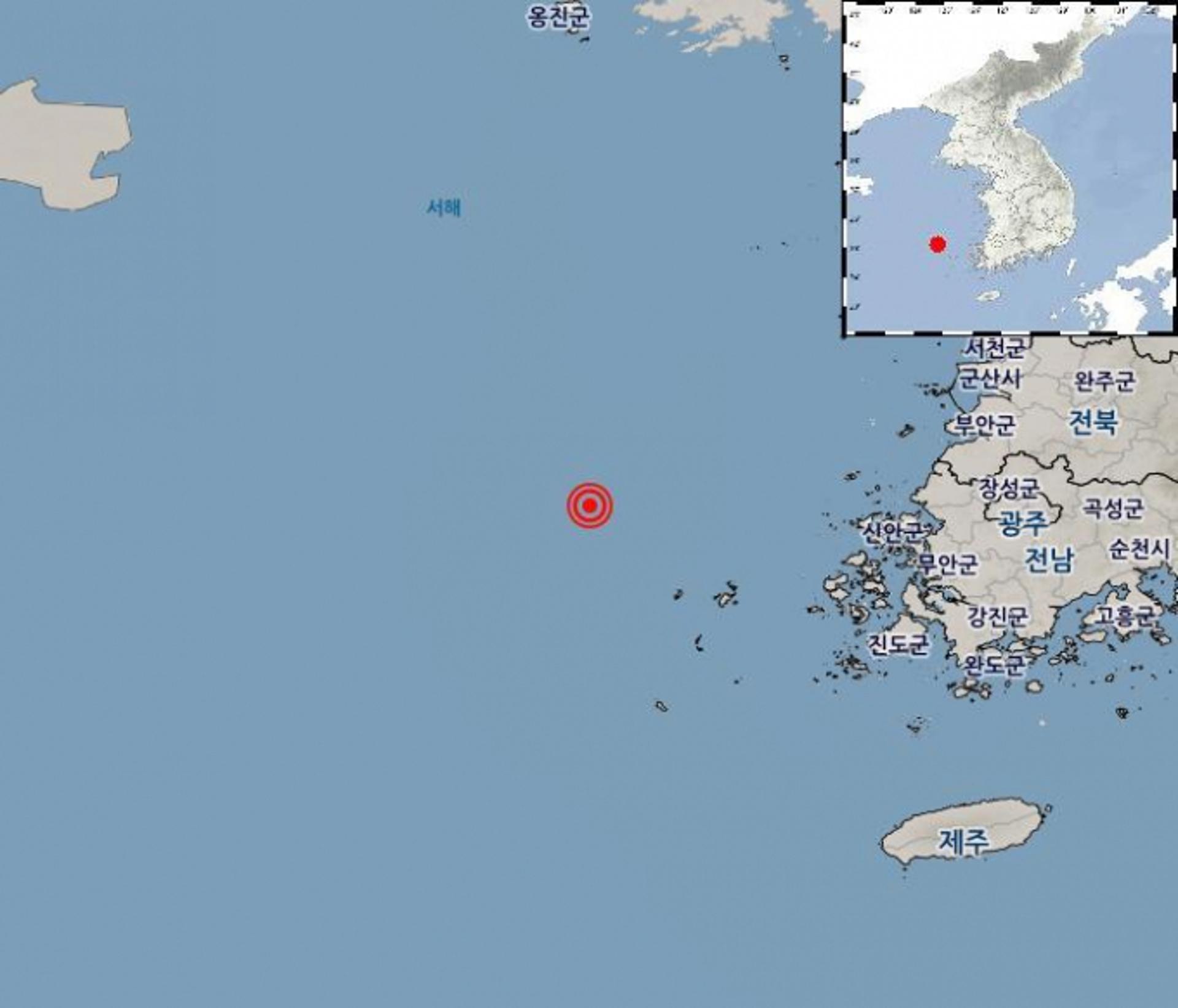 "전남 흑산도 북서쪽 바다 규모 2.4 지진"