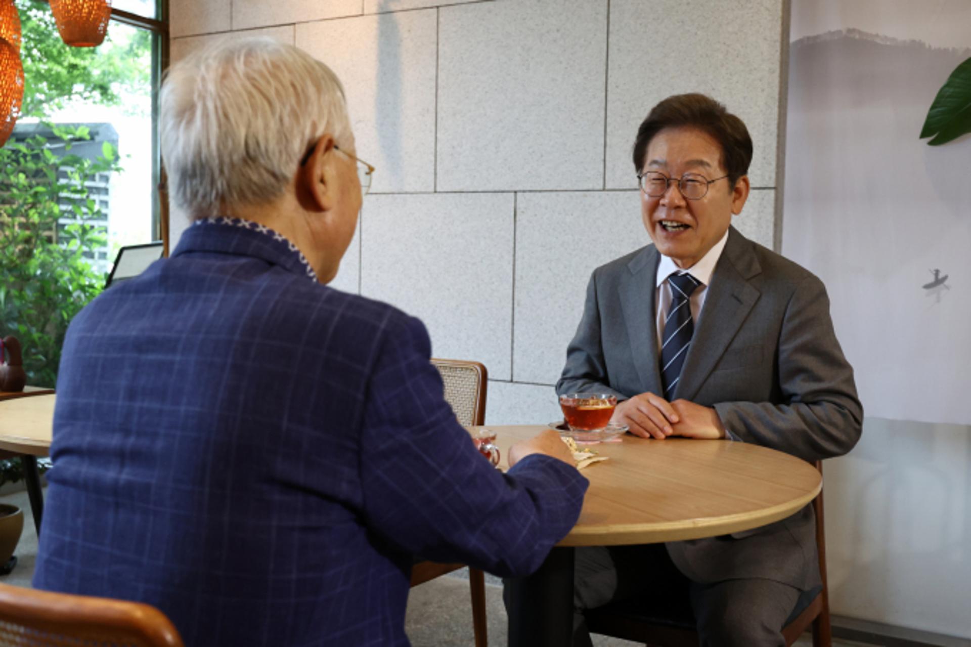 이재명, '기본사회' 구체화… "기본소득도 논의 대상"