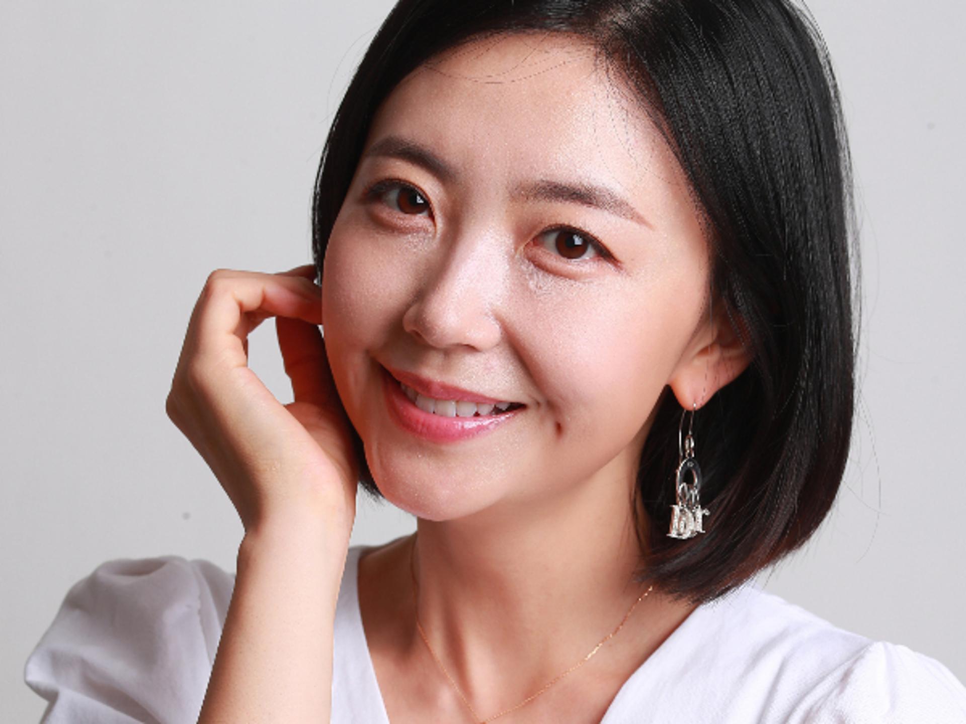 "임성언 남편, 전과 3범· 200억대 사기꾼" 폭로… 소속사 "가정사"