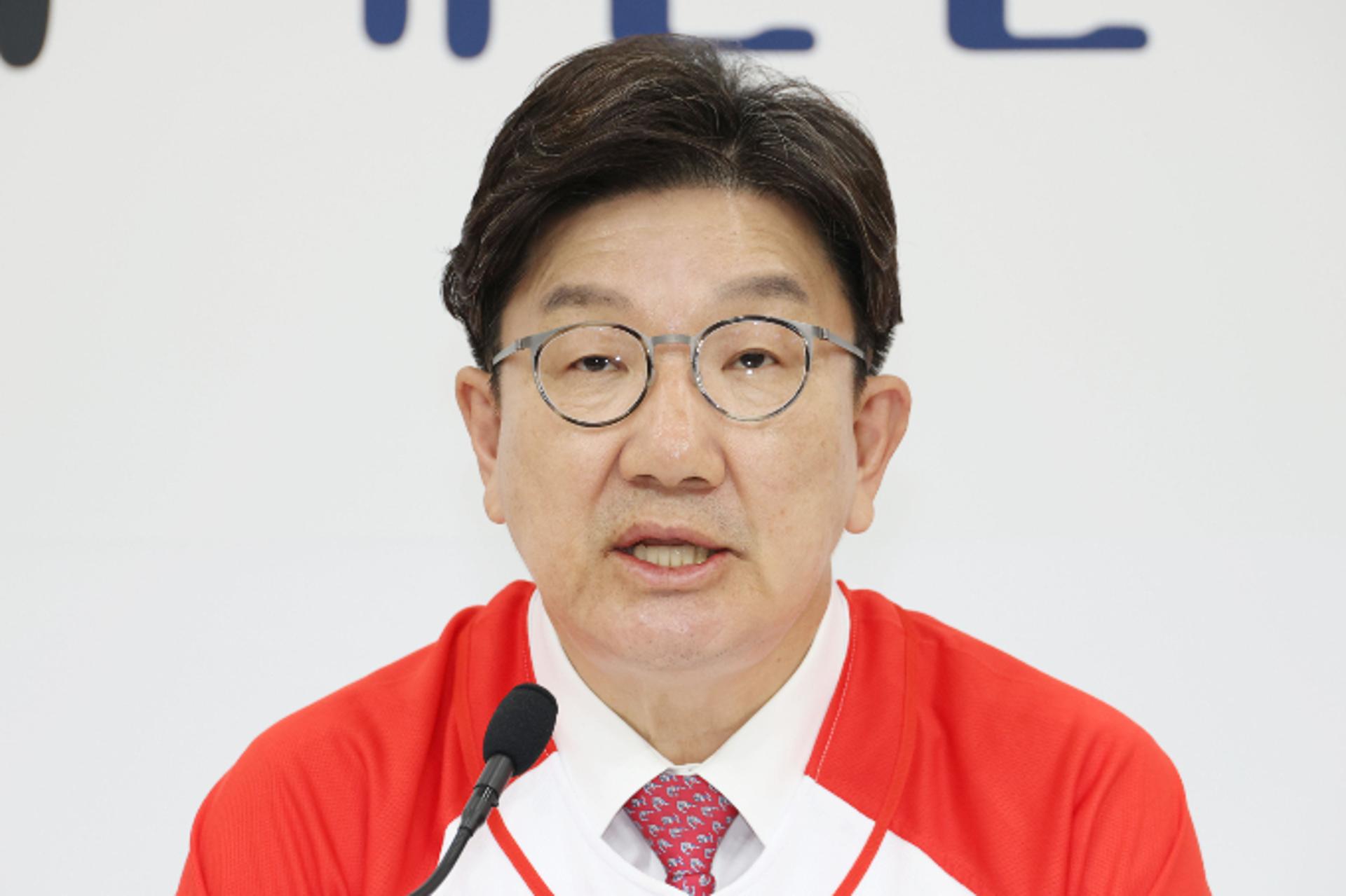 권성동 "이재명, 유시민 망언 두둔하기 바빠… 궤변과 2차 조롱"