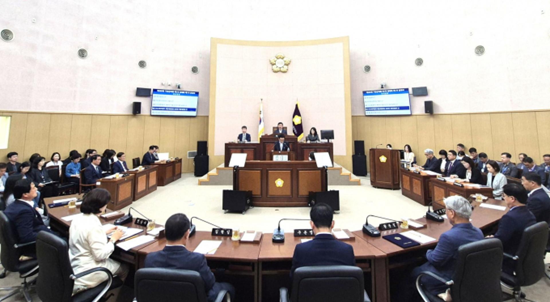 [기장군의회 소식] 2024년 세입·세출결산 승인안 등 심의 착수