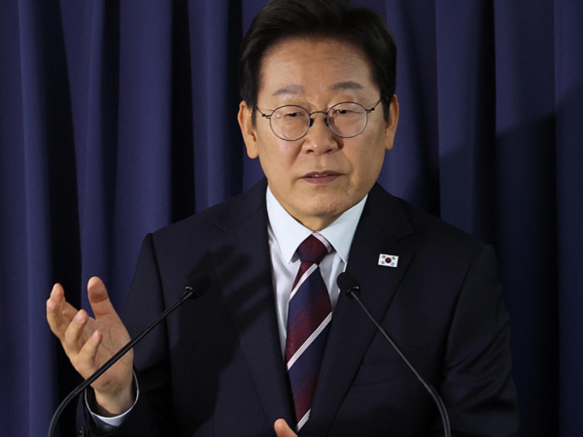 이 대통령, 남아공 대통령과 양자 회담… 대한민국 정상외교 복원