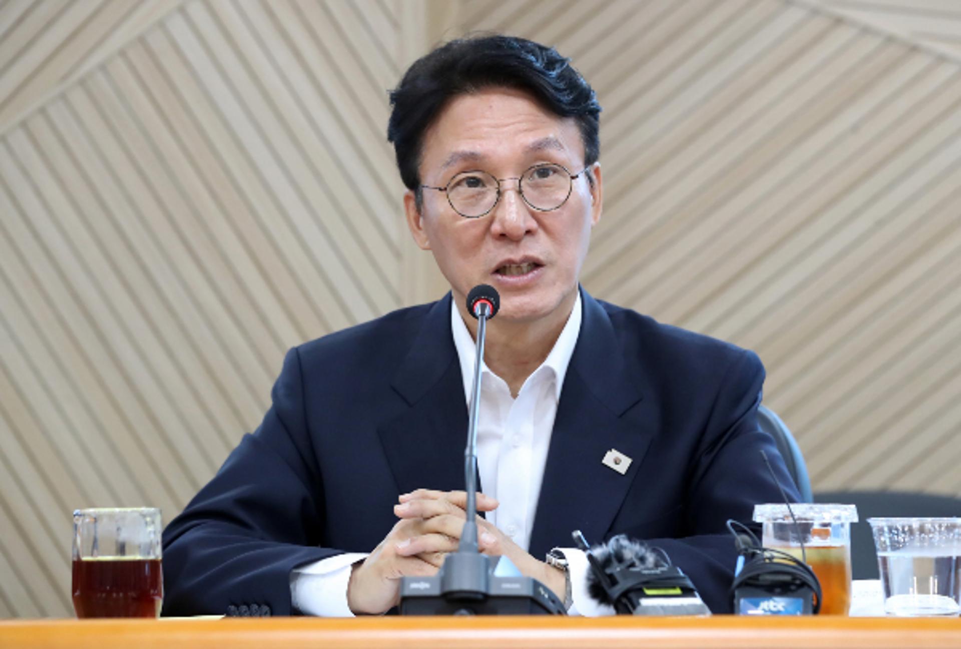김민석 "6억원 쟁여뒀다? 그럴 여유 없어… 추징금 갚기 바빠"