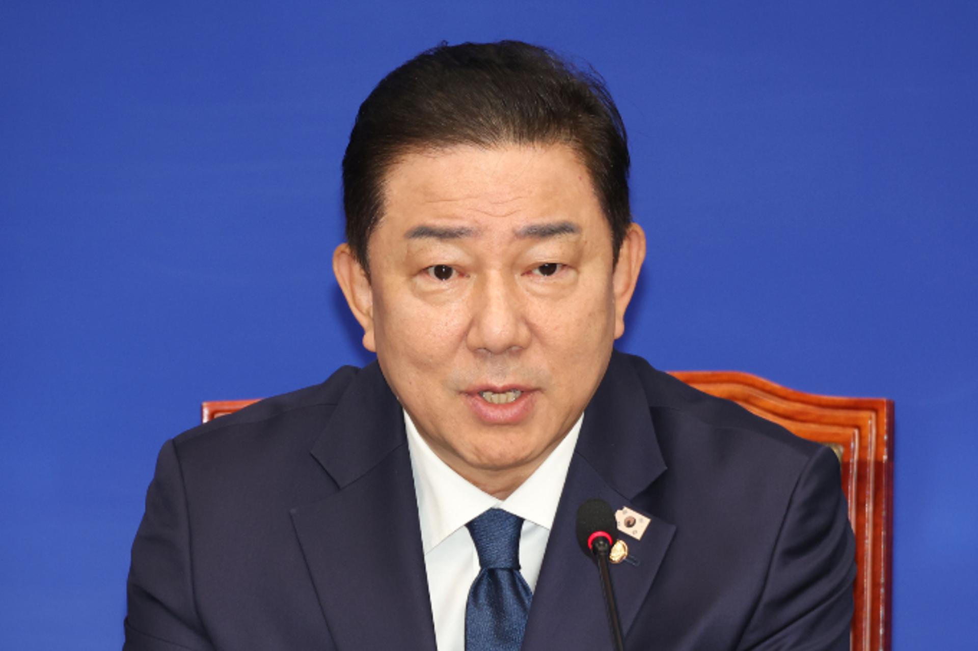 김병기 "내란수괴 윤, 1분의 자유도 허용안돼"… 3특검 수사 촉구도